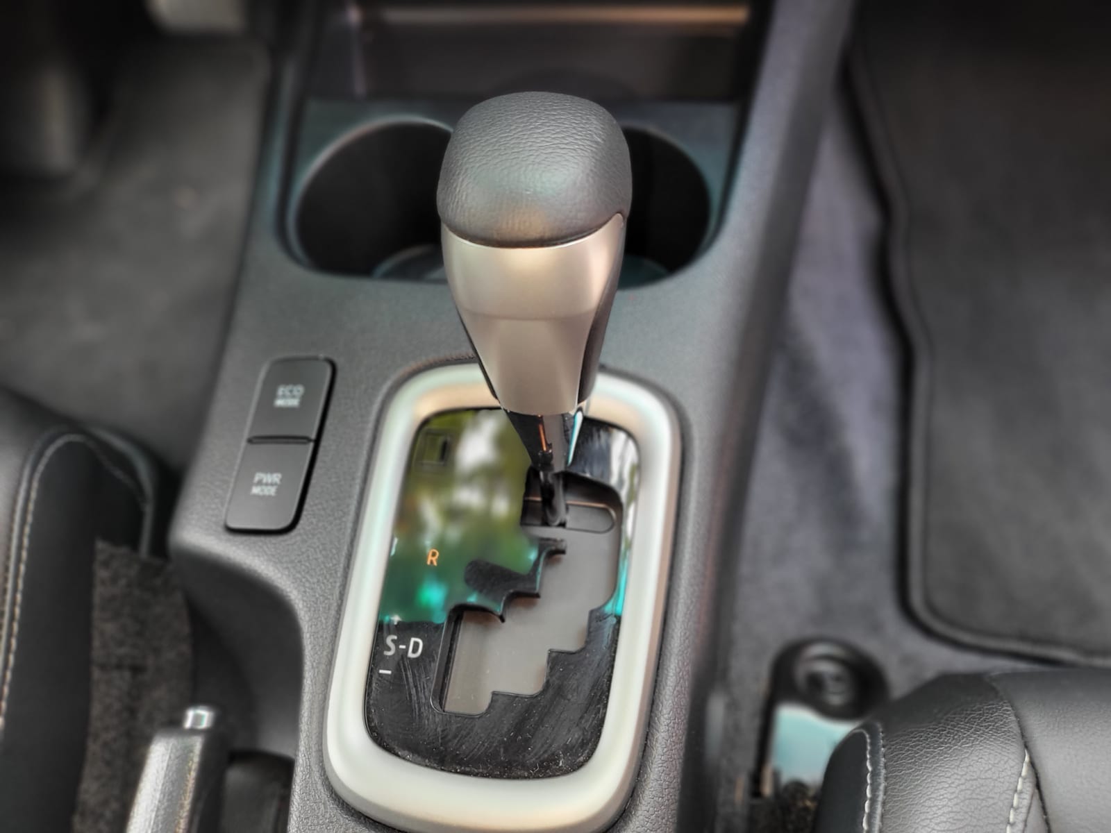 Toyota Hilux Executive Vip+ - imagine 11