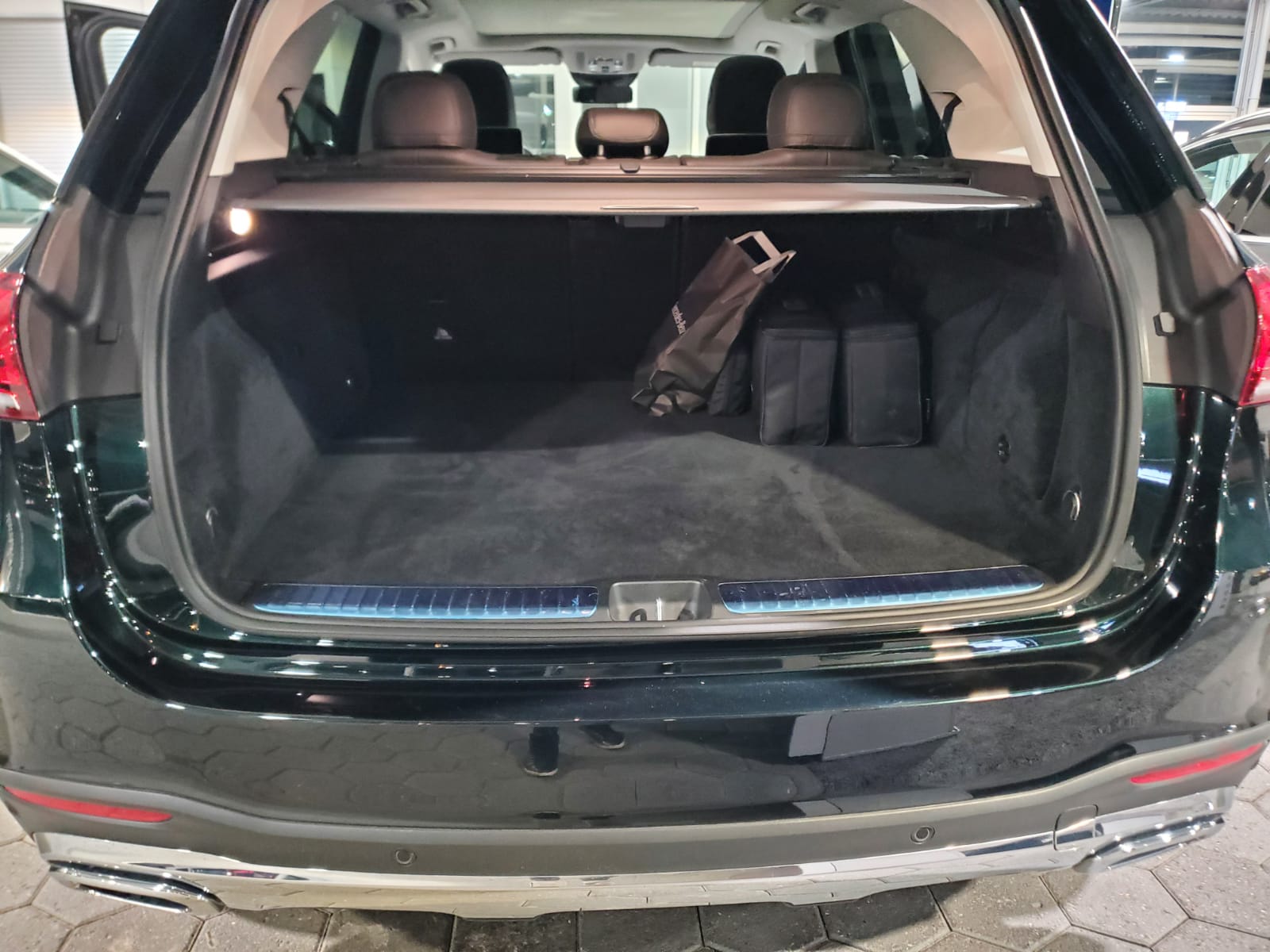 Mercedes-Benz GLE 350e AMG - imagine 11