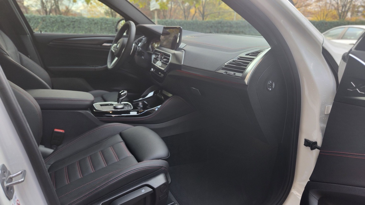 BMW X4 20d xDrive M-Sport - imagine 13