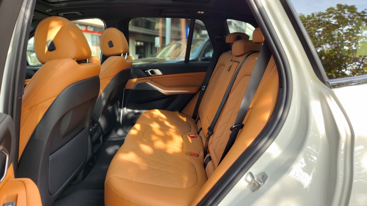 BMW X5 30d M-Sport - imagine 8