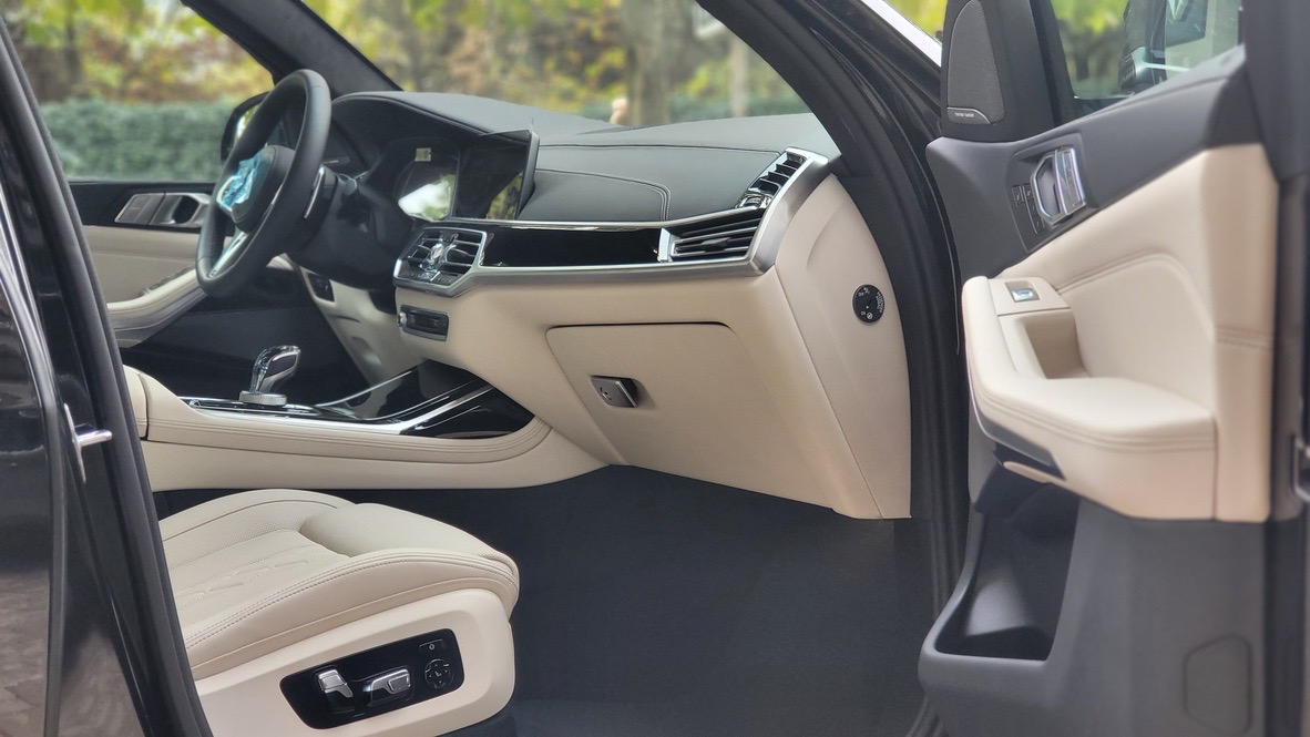 BMW X7 40i M-Sport - imagine 3