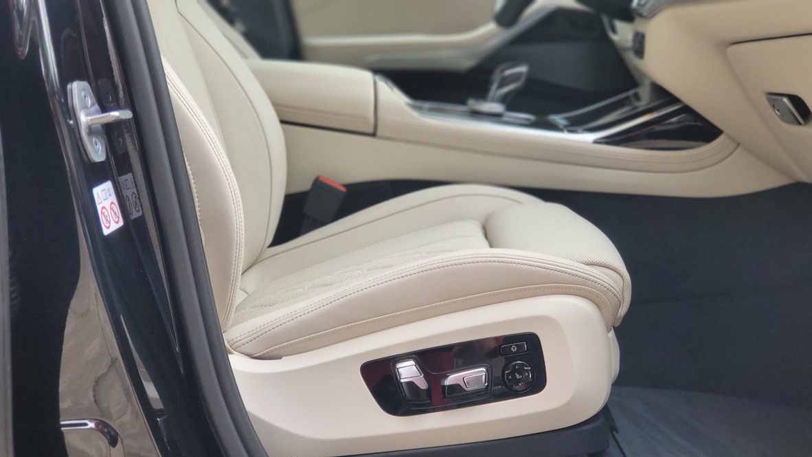 BMW X7 40i M-Sport - imagine 10