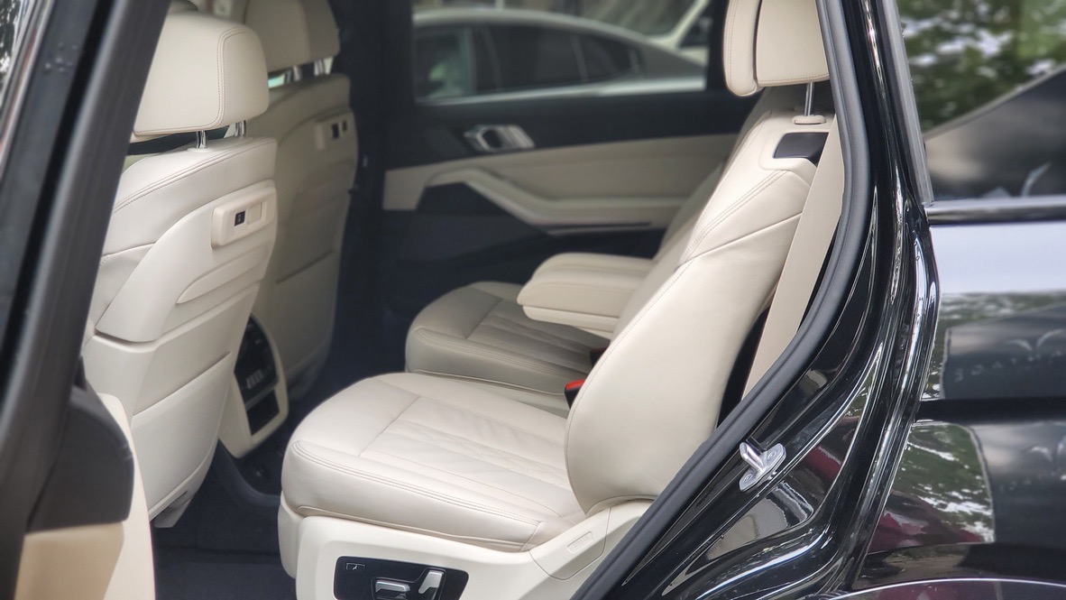 BMW X7 40i M-Sport - imagine 13