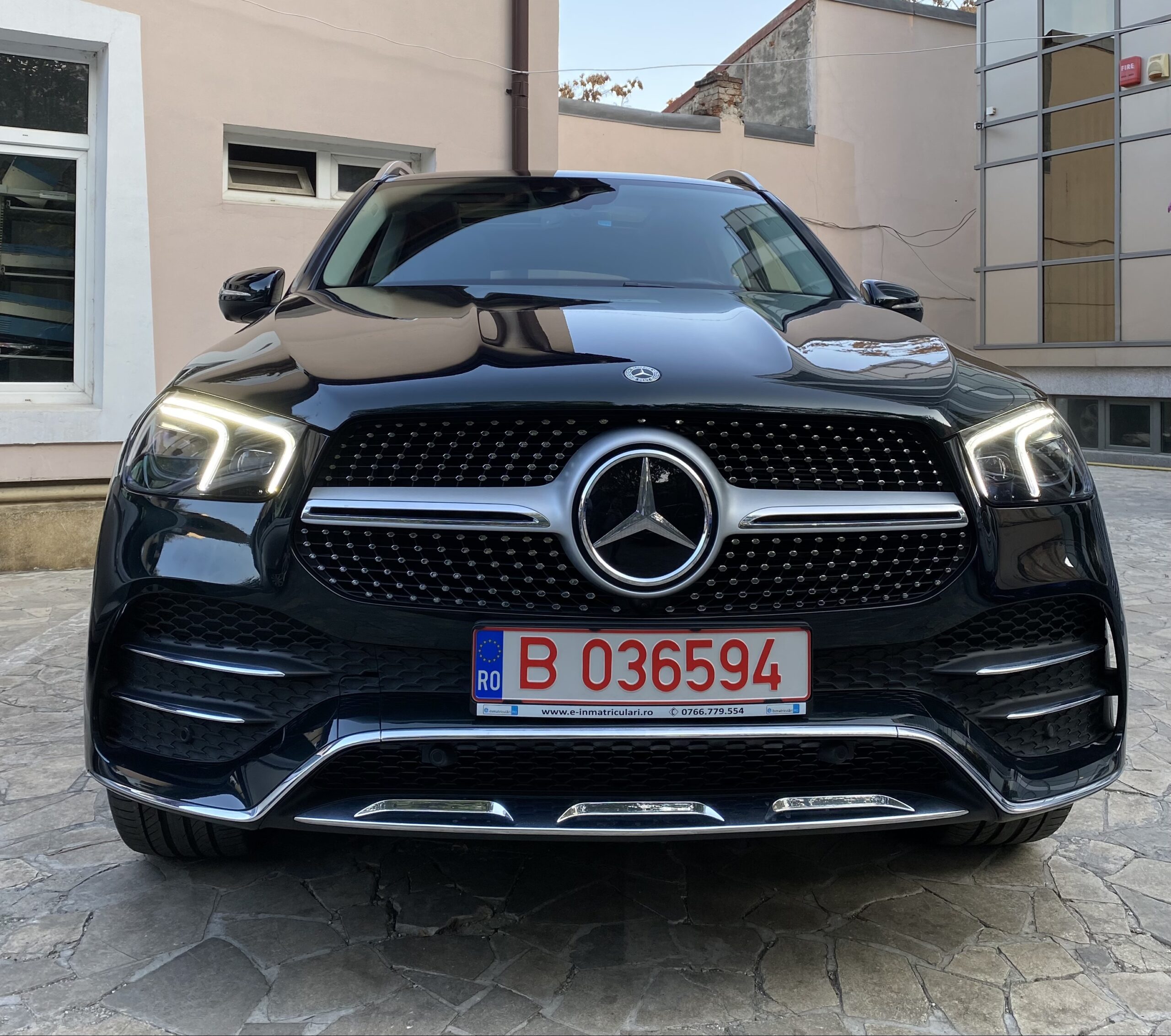 Mercedes-Benz GLE 350e AMG - imagine 4