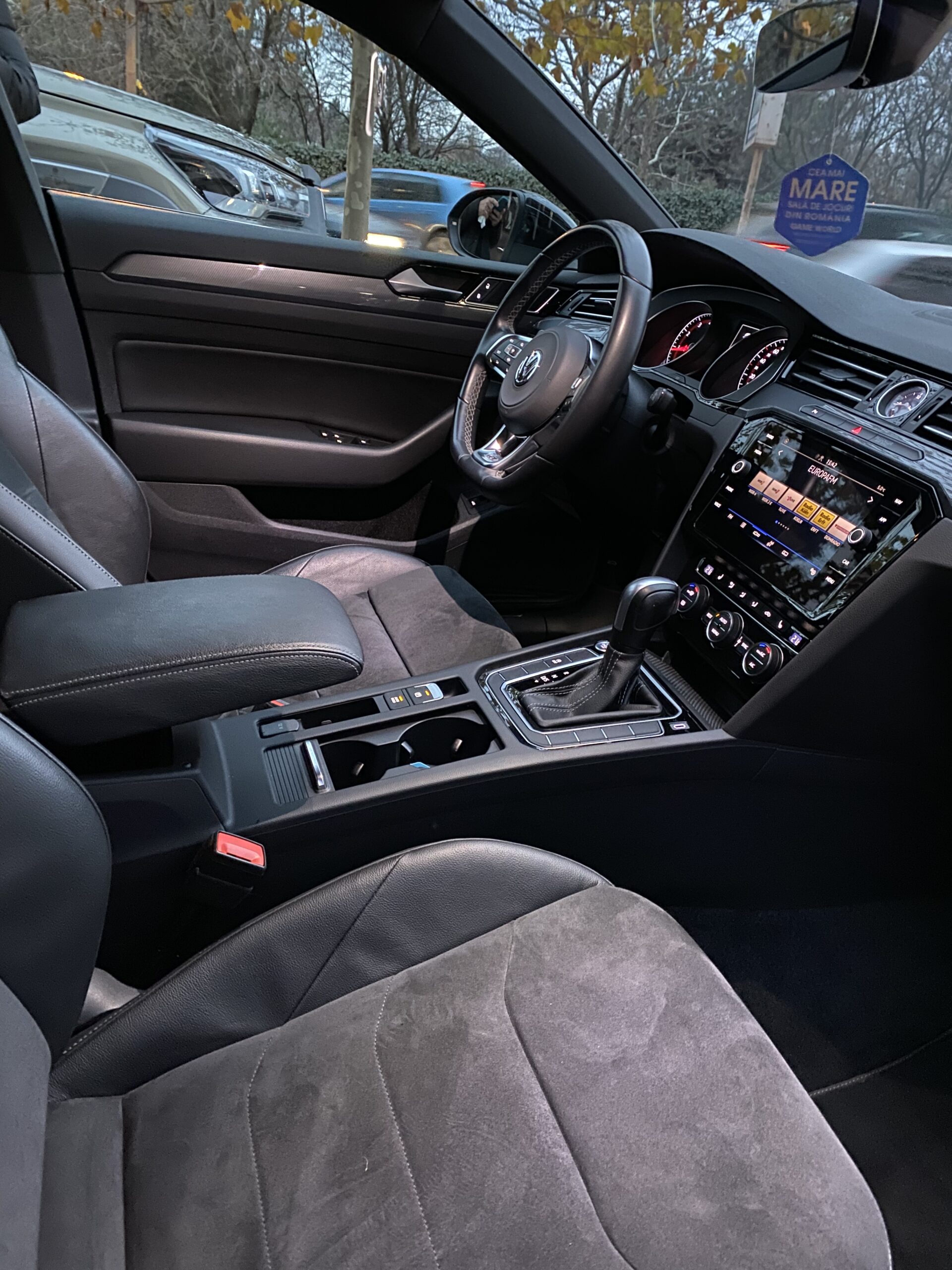 VOLKSWAGEN ARTEON 2.0i R-Line - imagine 10