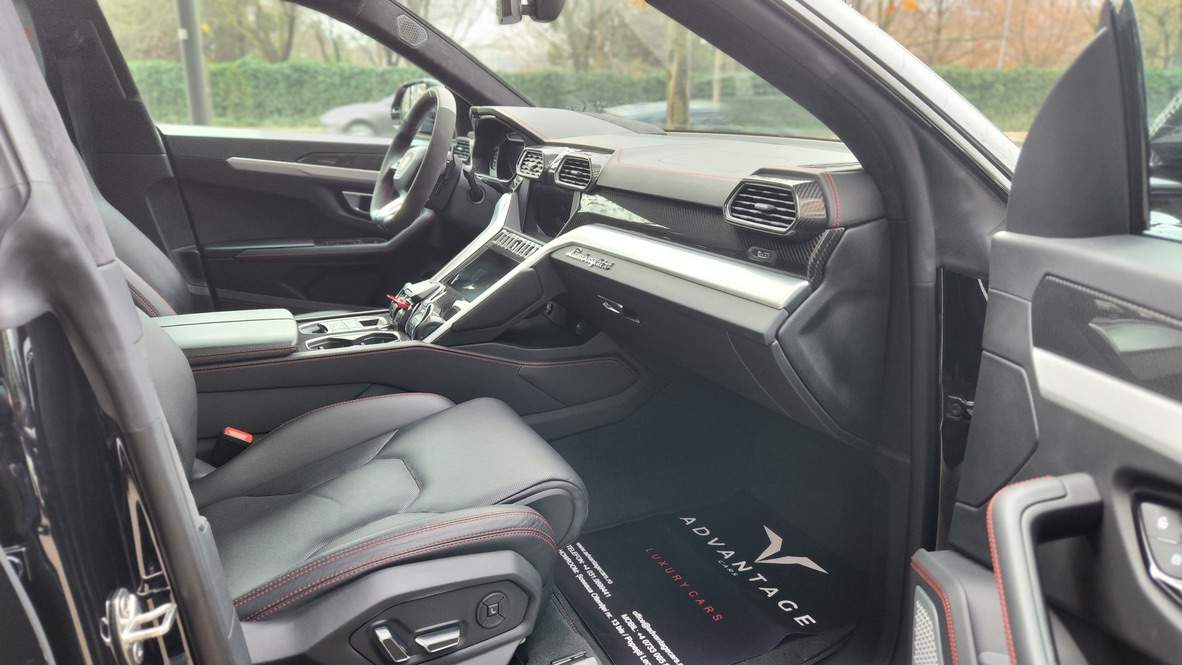 Lamborghini Urus / Akrapovic - imagine 7