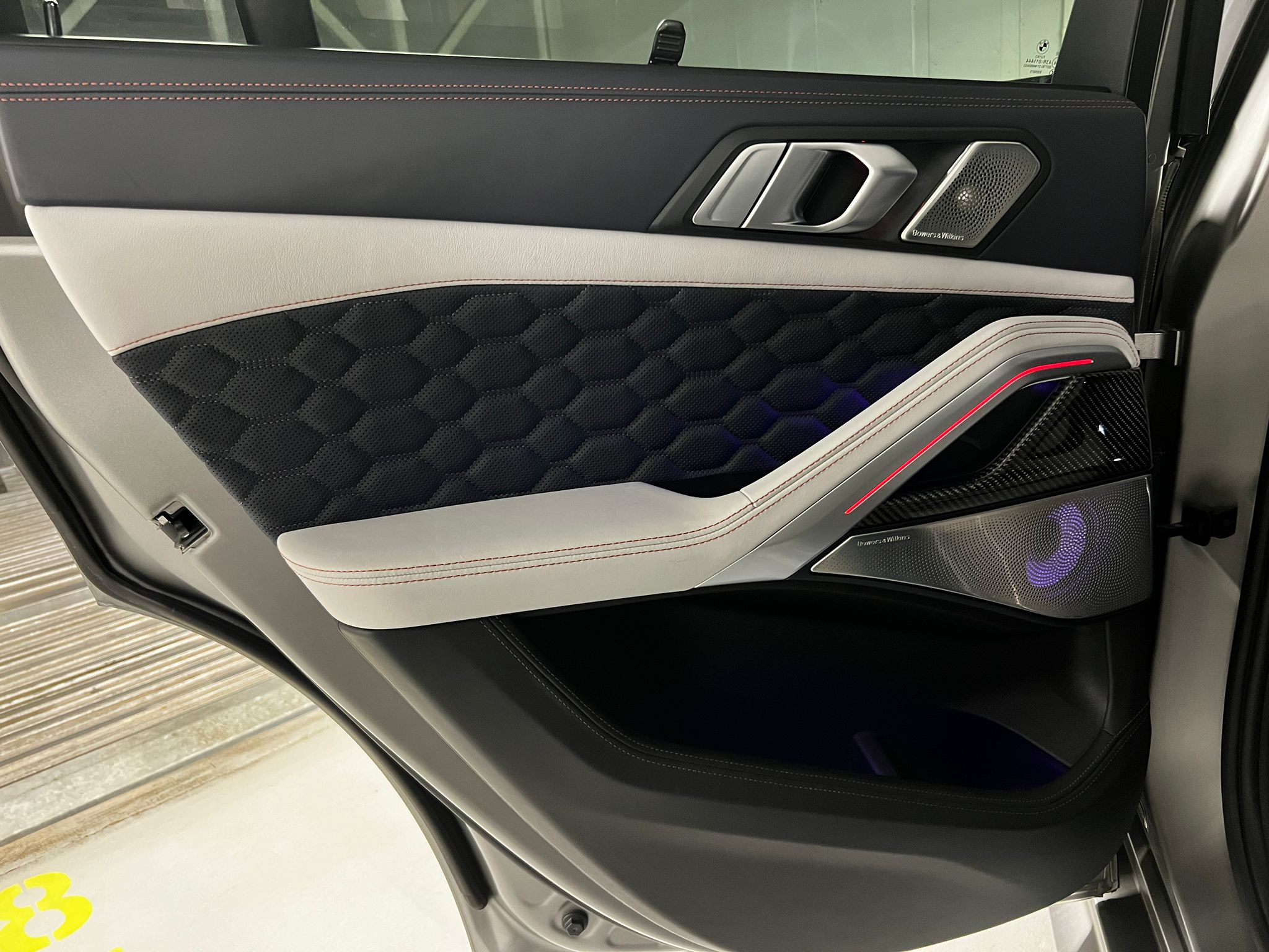 BMW X6M Competition First Edition 1 to 250 - imagine 15