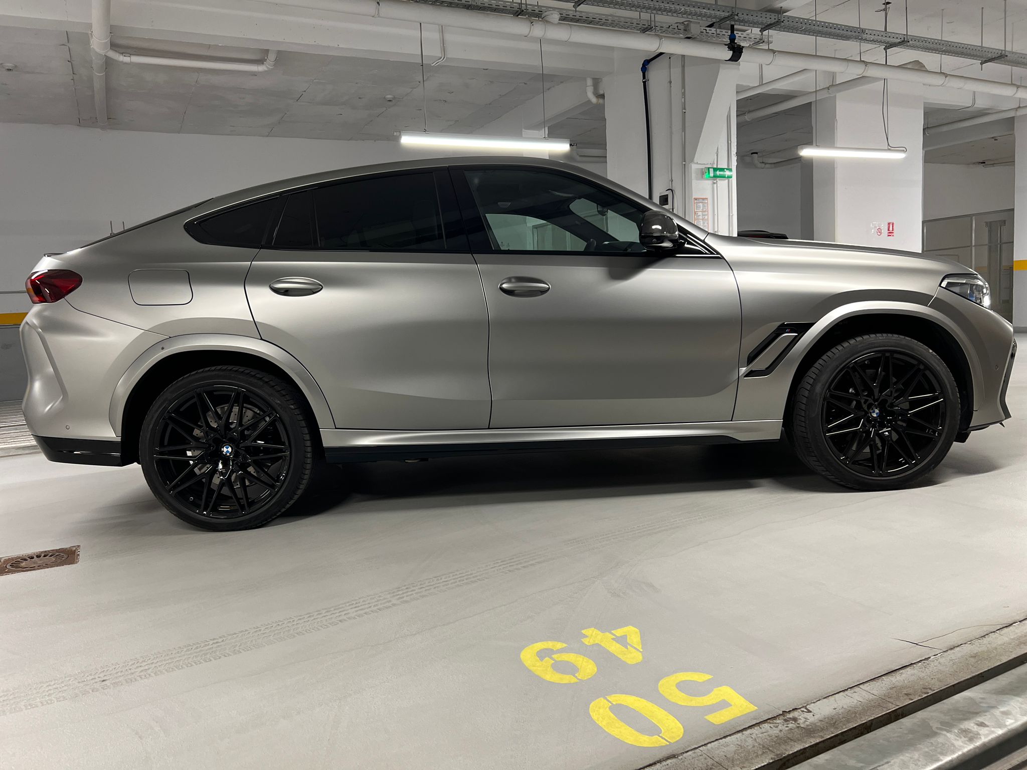 BMW X6M Competition First Edition 1 to 250 - imagine 10