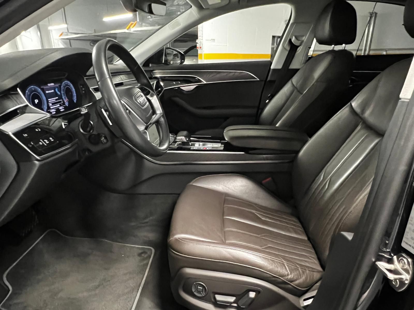 Audi A8 50TDI Quattro - imagine 3