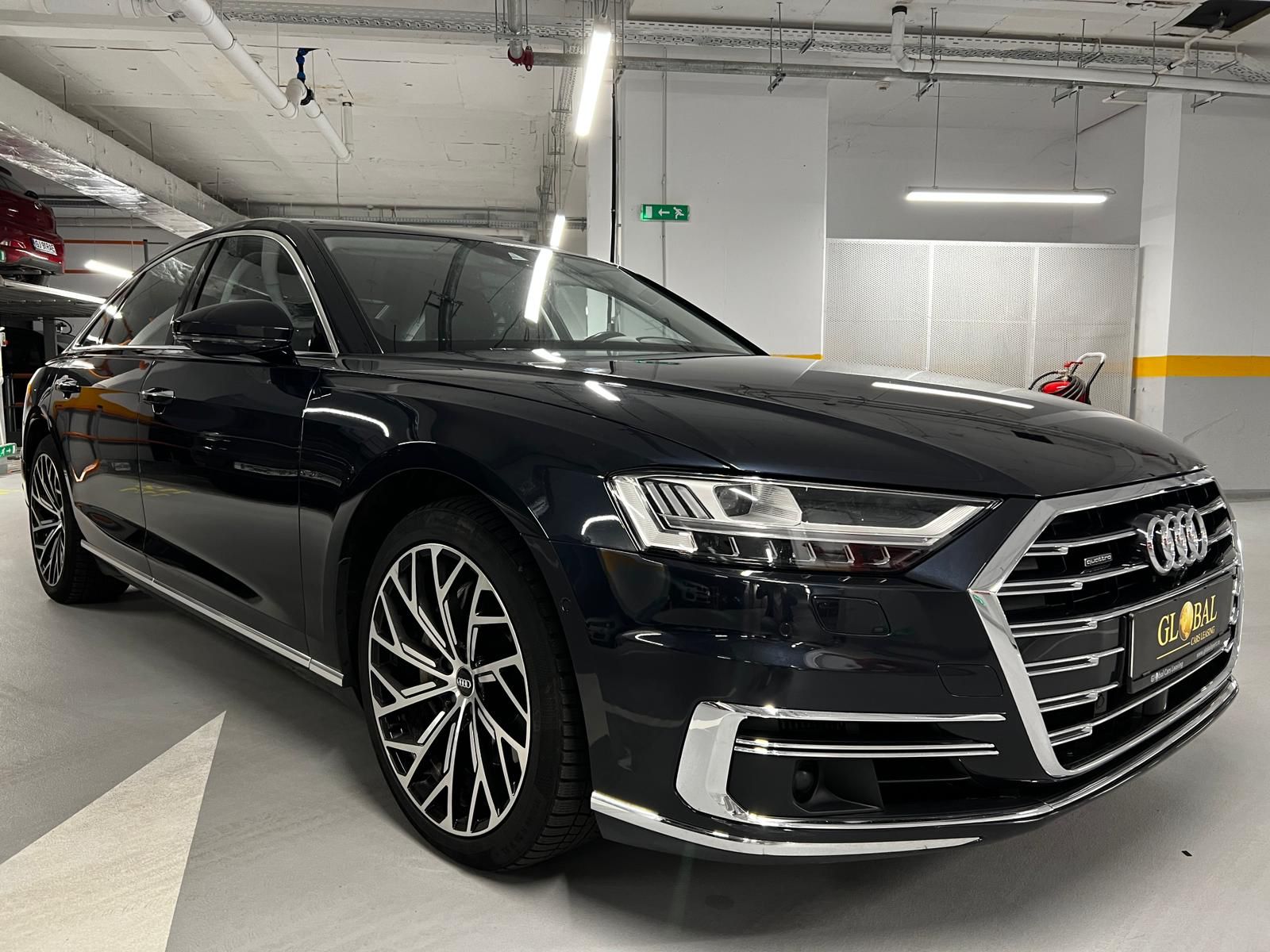 Audi A8 50TDI Quattro - imagine 2