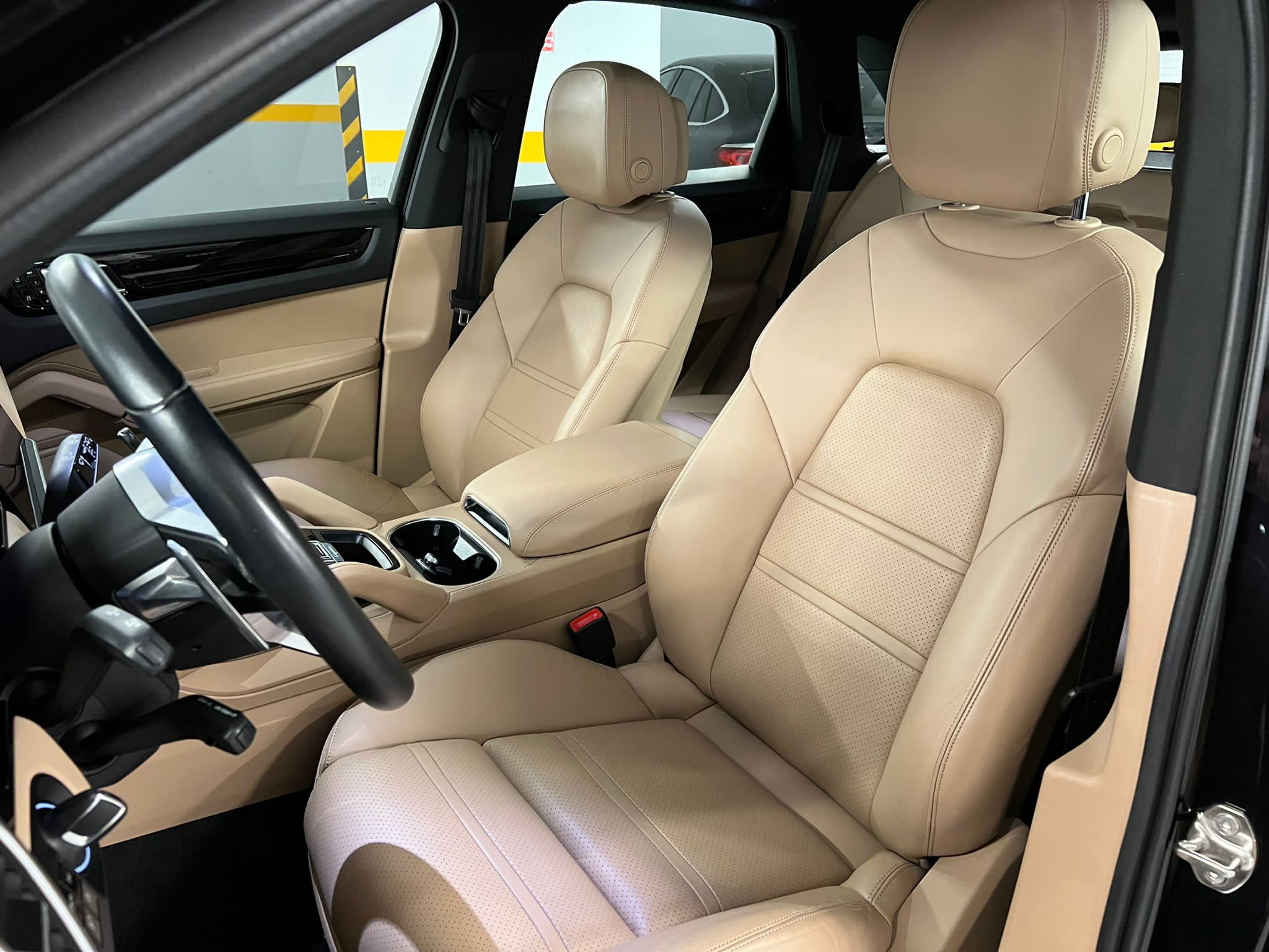 Porsche Cayenne - imagine 3