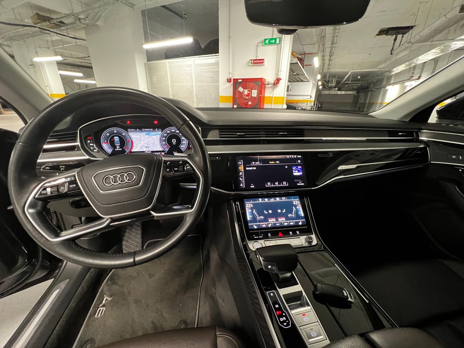Audi A8 50TDI Quattro - imagine 13