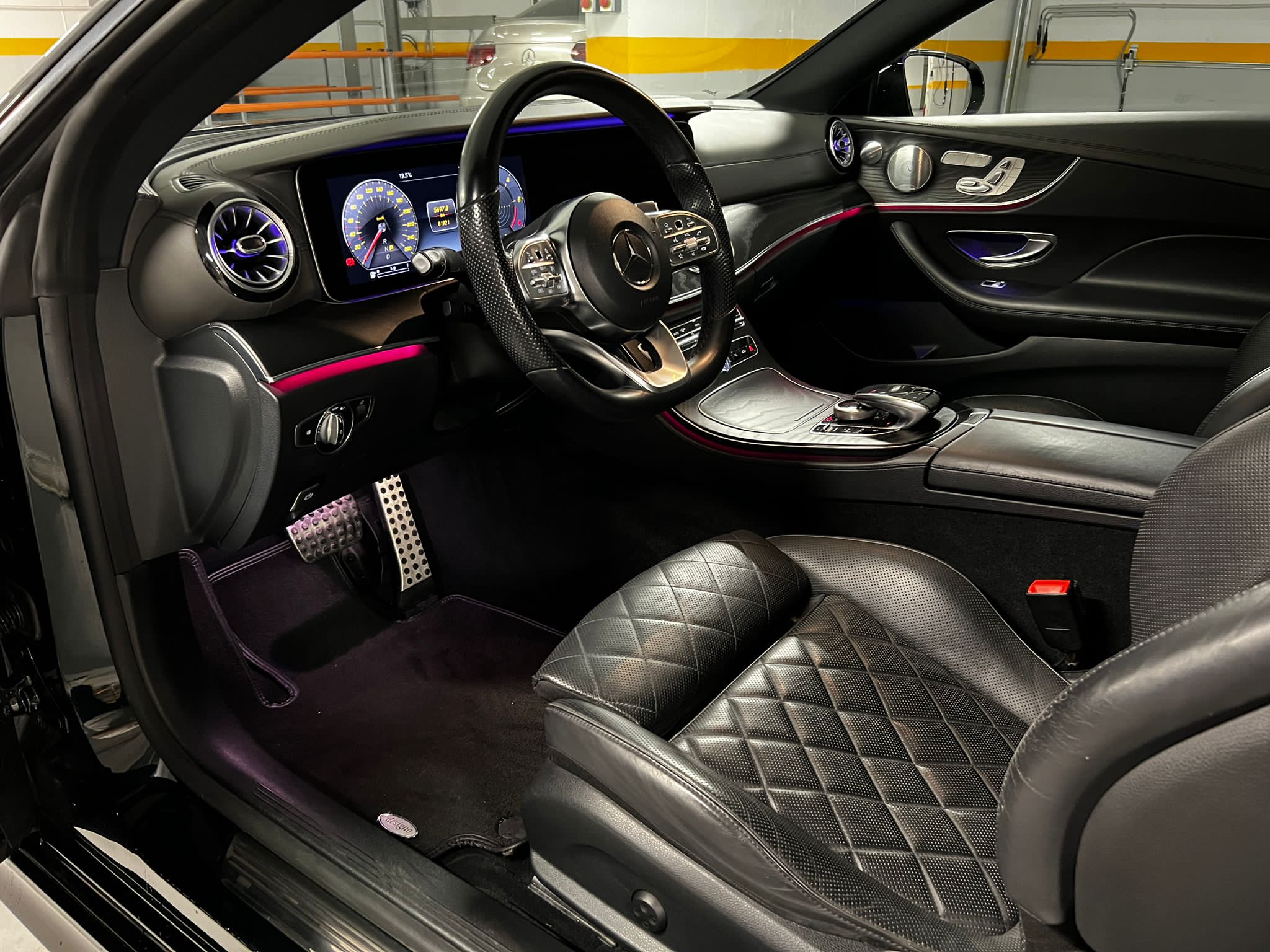 Mercedes-Benz E220d Coupe 4Matic - imagine 11