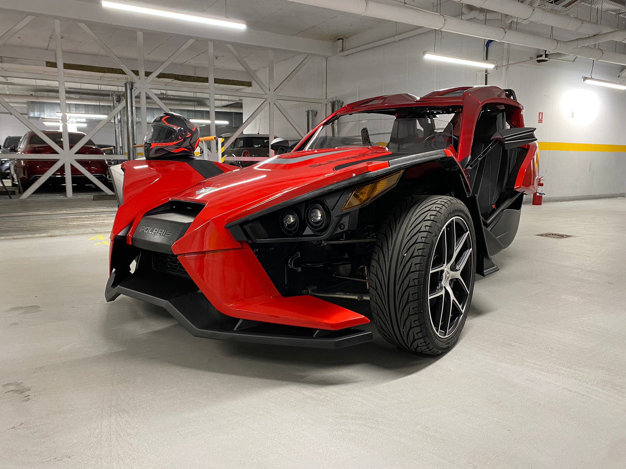Roadster Polaris Slingshot SL - imagine 2