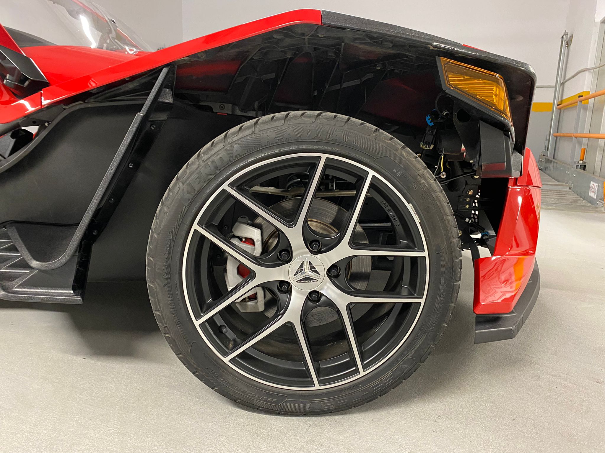 Roadster Polaris Slingshot SL - imagine 6