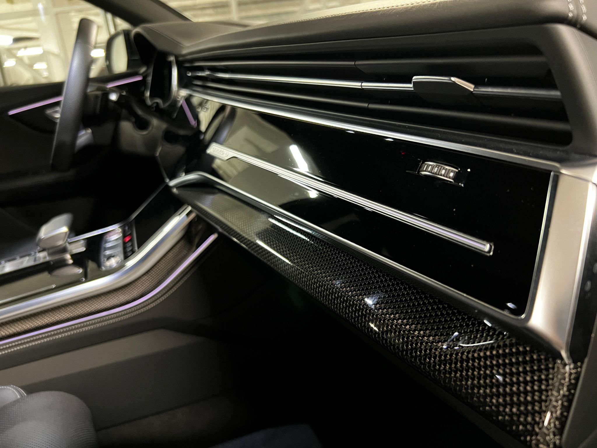 Audi SQ8 4.0 TDI Quattro Matrix - imagine 19