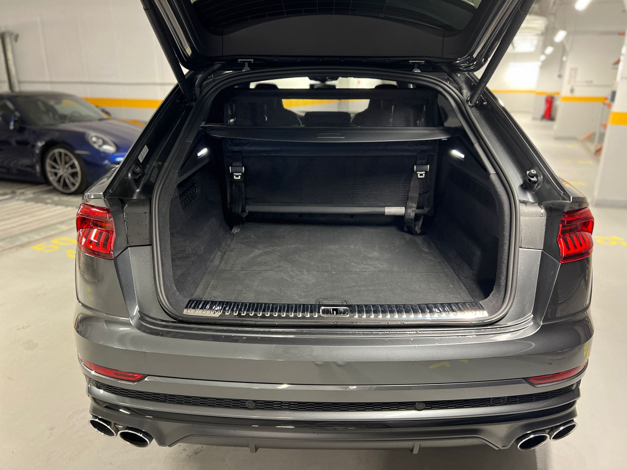 Audi SQ8 4.0 TDI Quattro Matrix - imagine 28