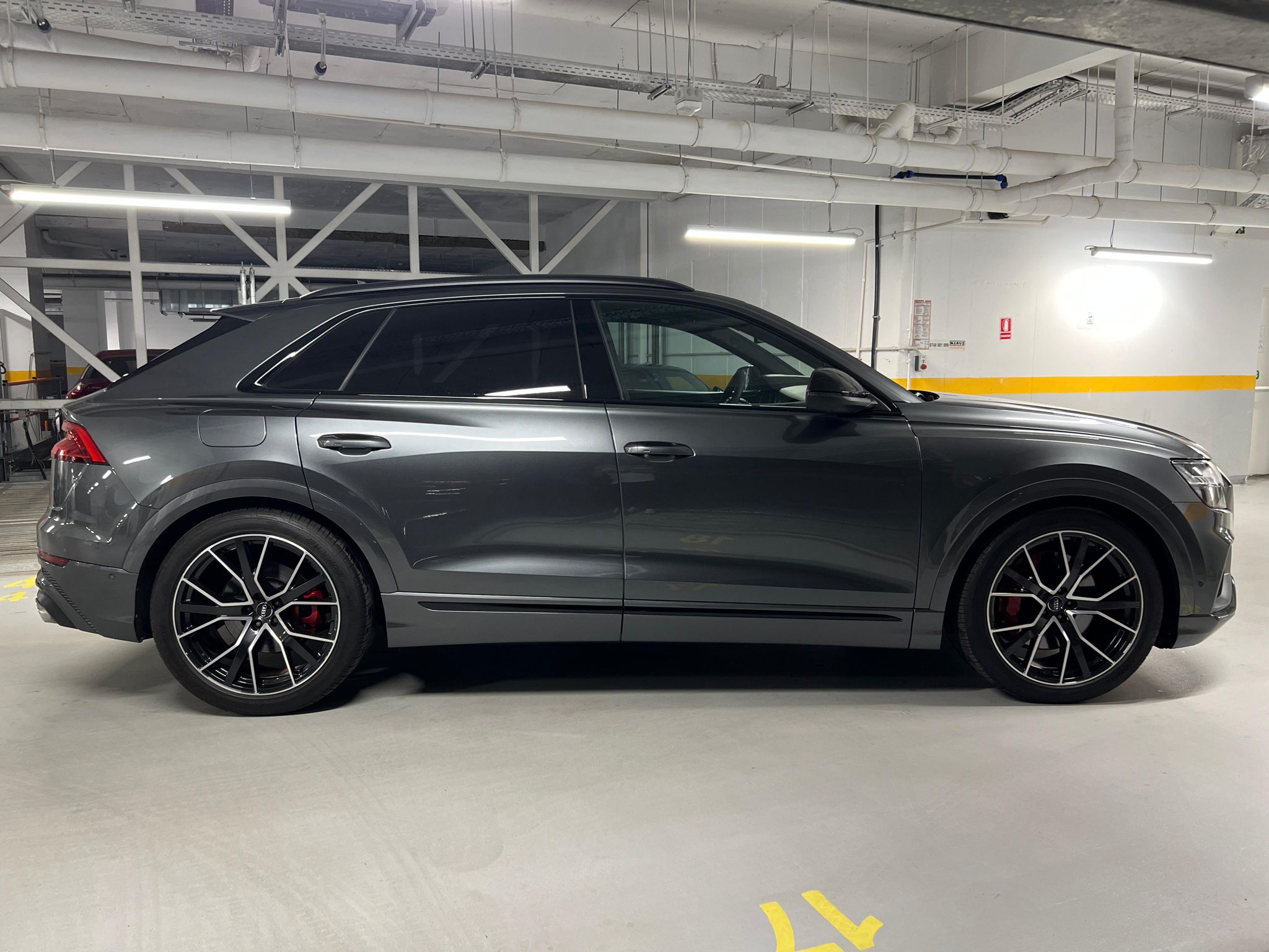 Audi SQ8 4.0 TDI Quattro Matrix - imagine 6