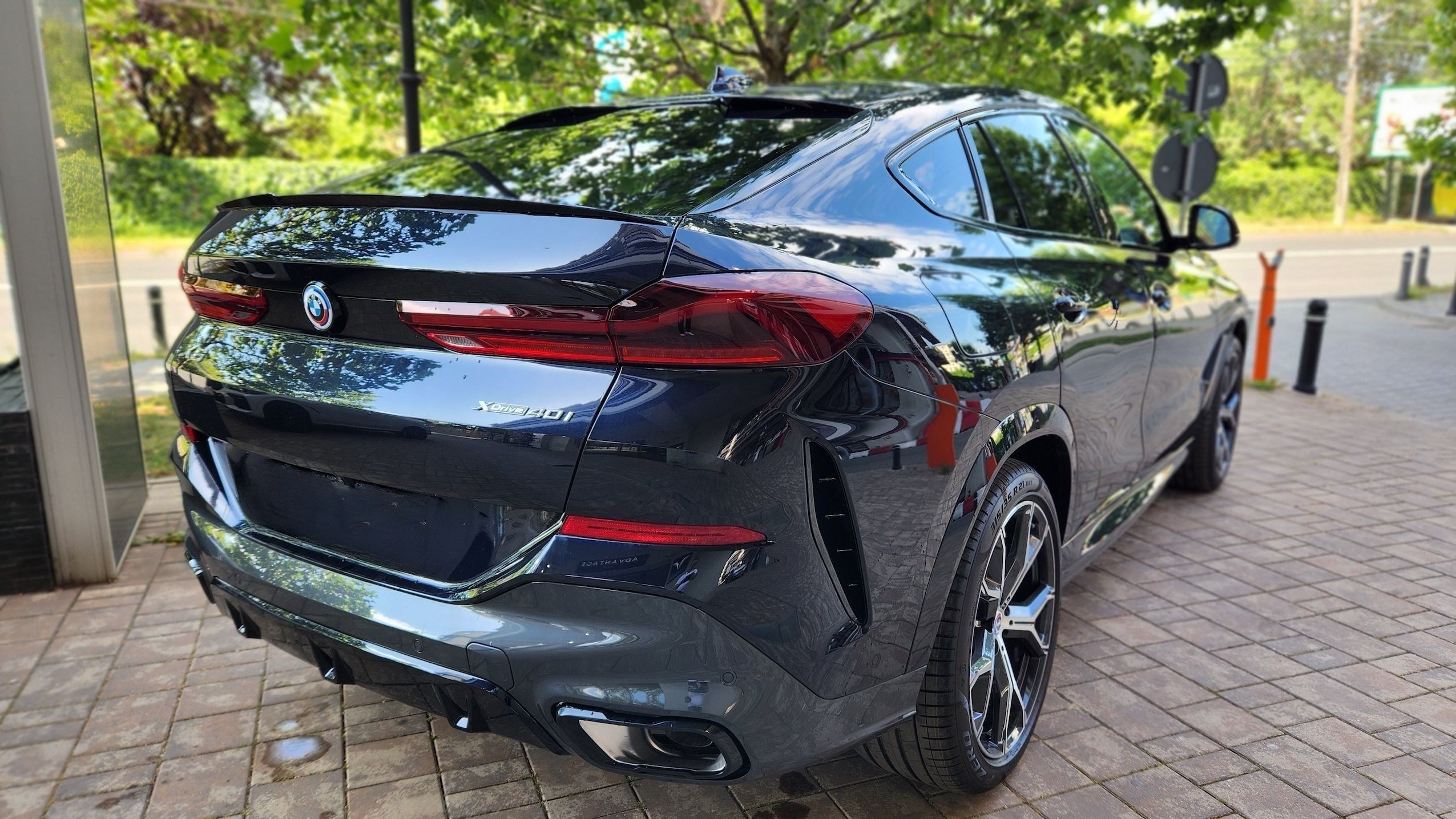 BMW X6 40i M-Sport Pack - imagine 5