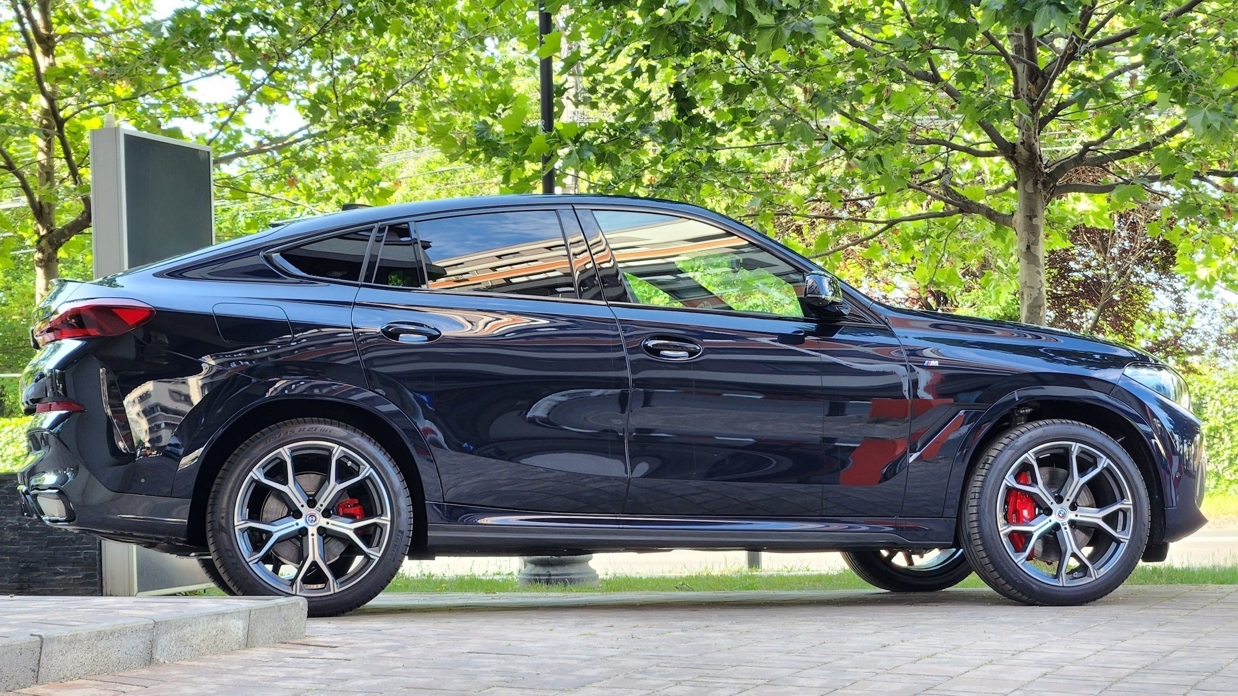BMW X6 40i M-Sport Pack - imagine 4