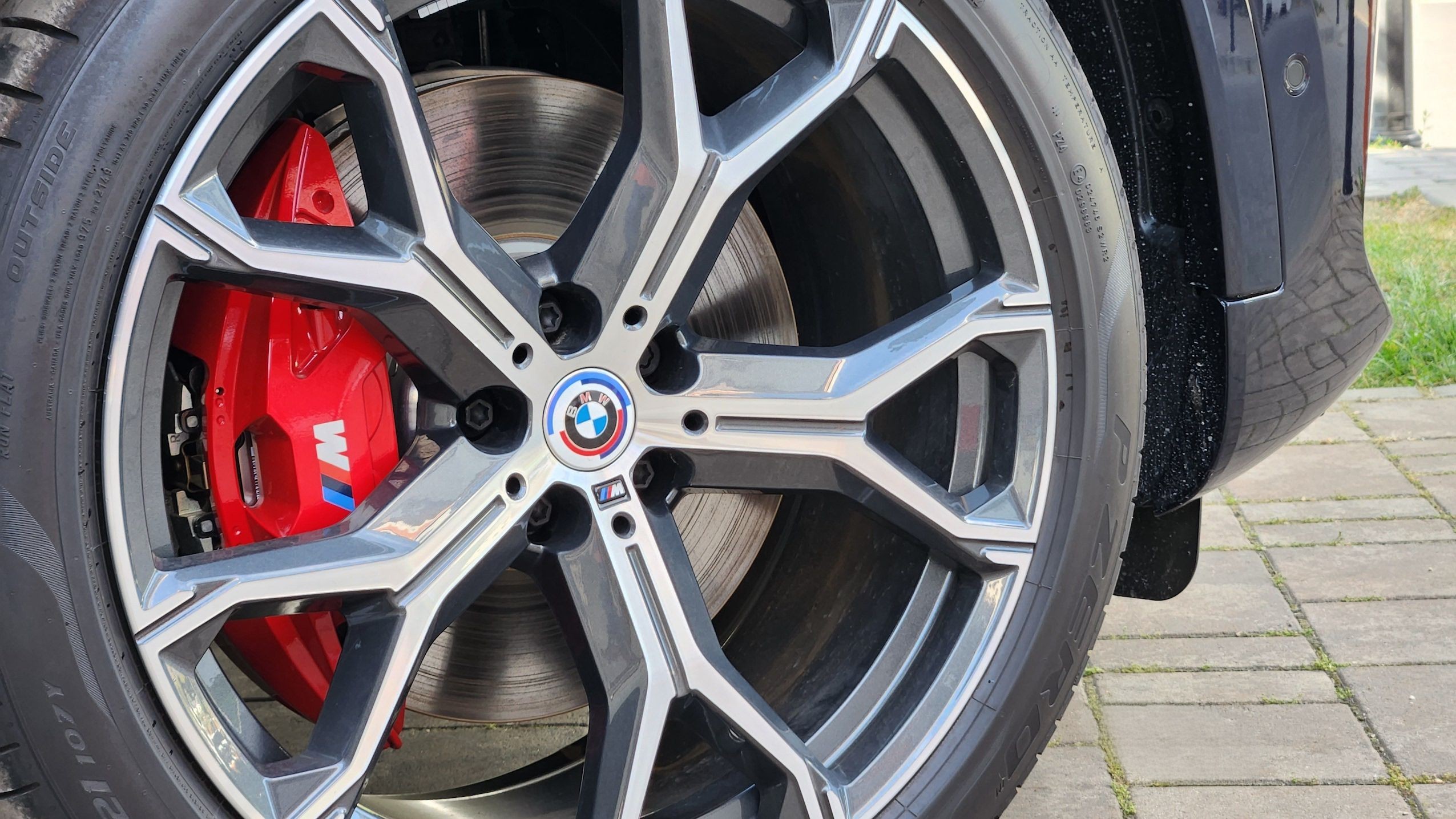 BMW X6 40i M-Sport Pack - imagine 18