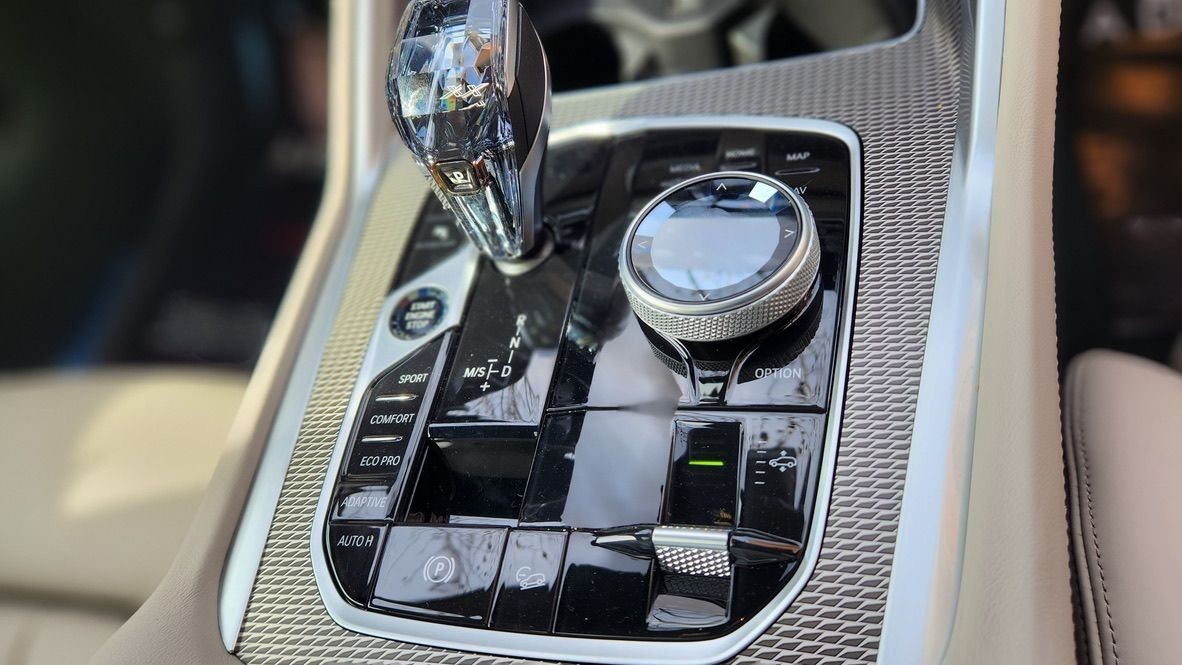 BMW X6 40i M-Sport Pack - imagine 12