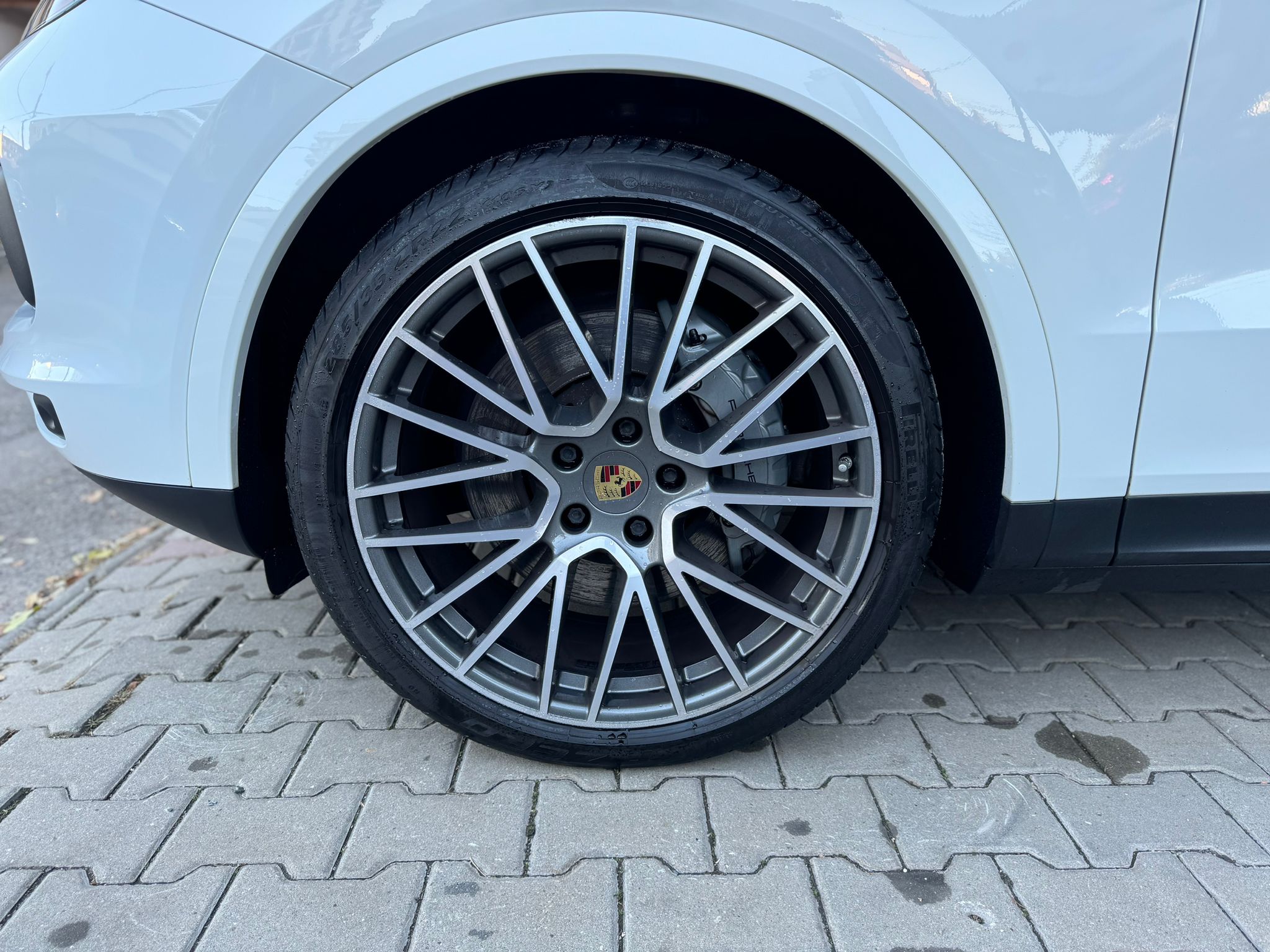 Porsche Cayenne Coupe S - imagine 13