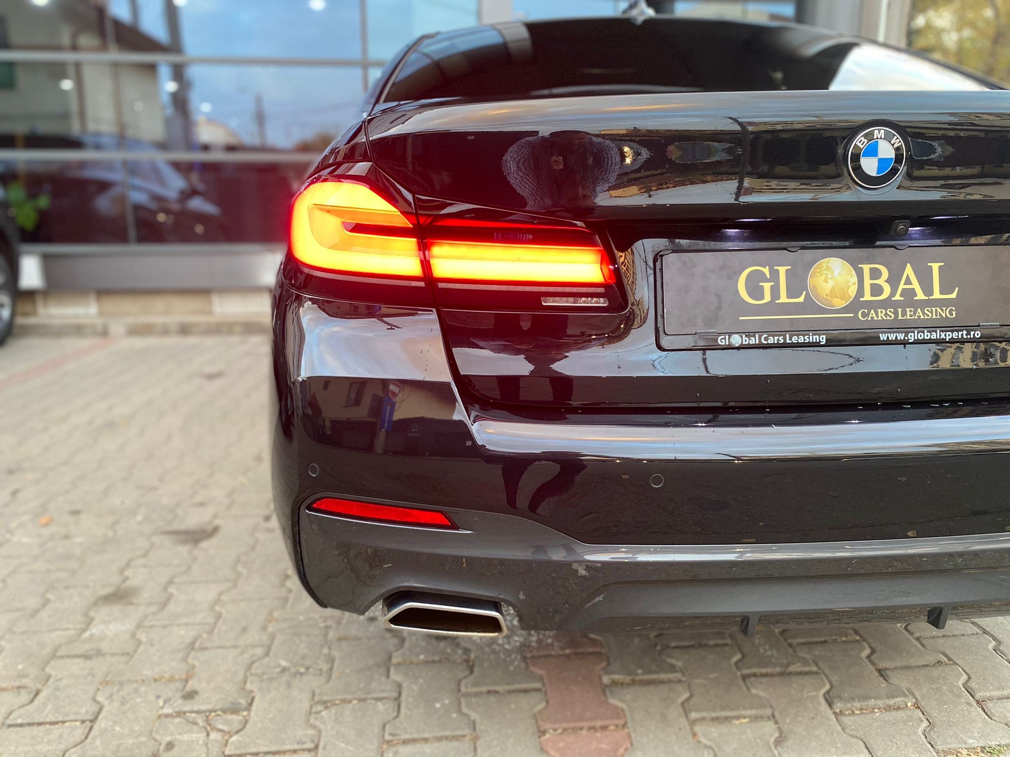 BMW 540i xDrive M-Package - imagine 9