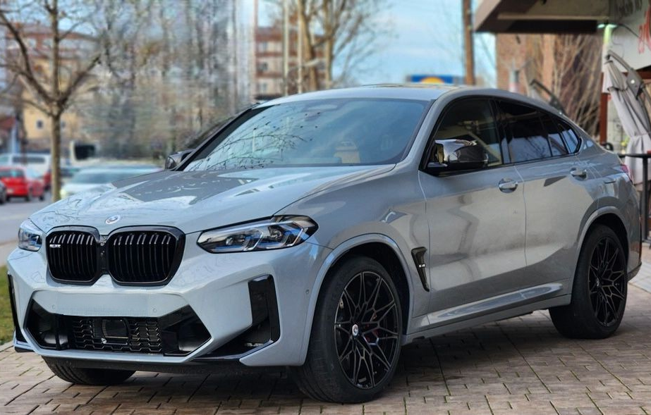 BMW X4M Competition - imagine 4