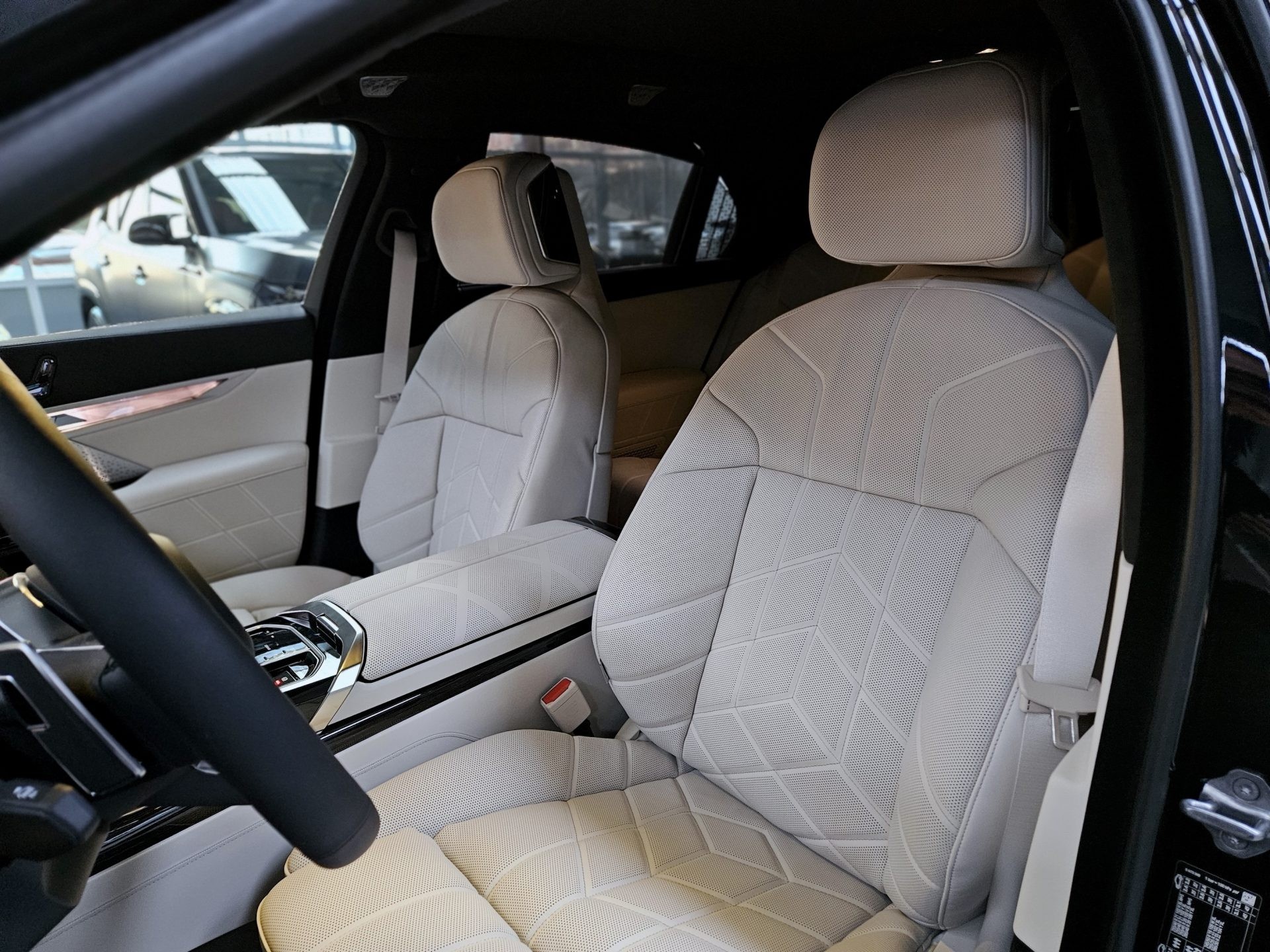 BMW 740d xDrive M-Sport/SkyLounge - imagine 9