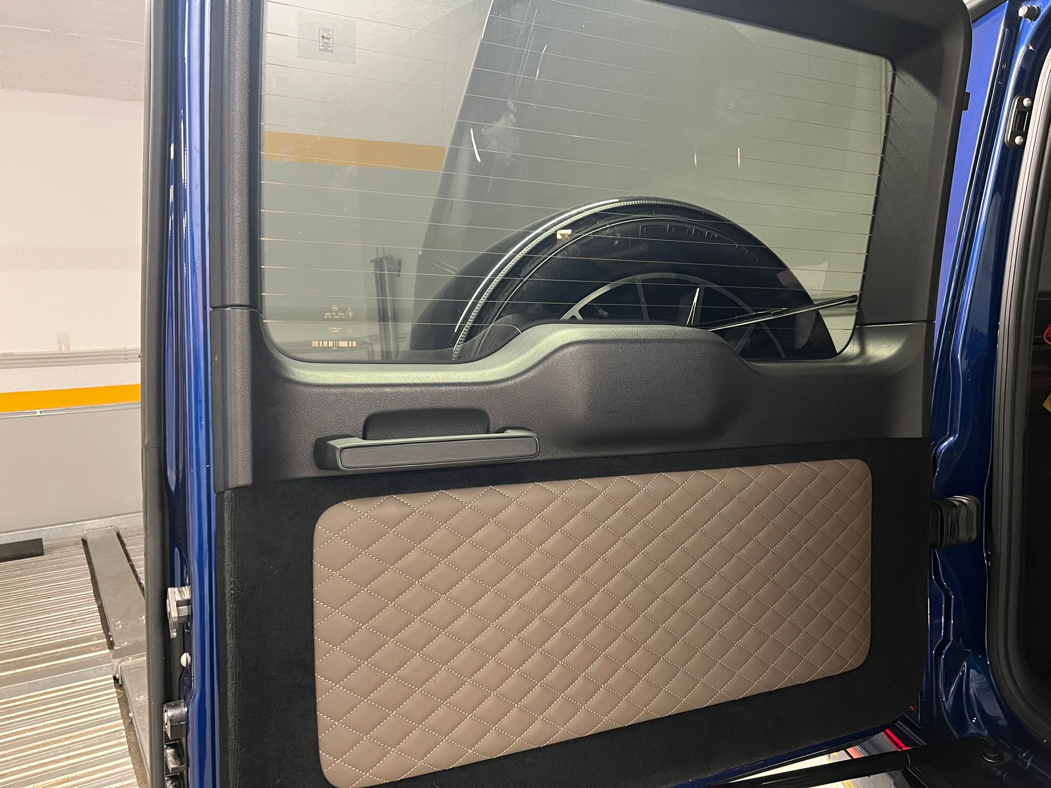 Mercedes-Benz G350 AMG 4MATIC - imagine 26