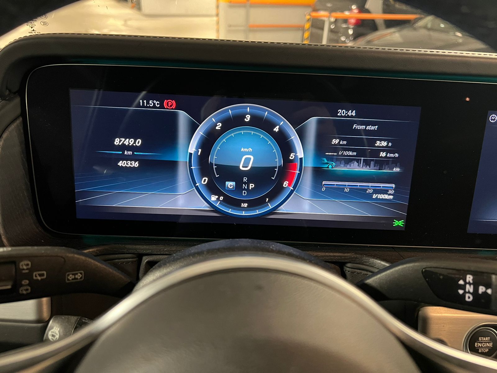 Mercedes-Benz G350 AMG 4MATIC - imagine 17