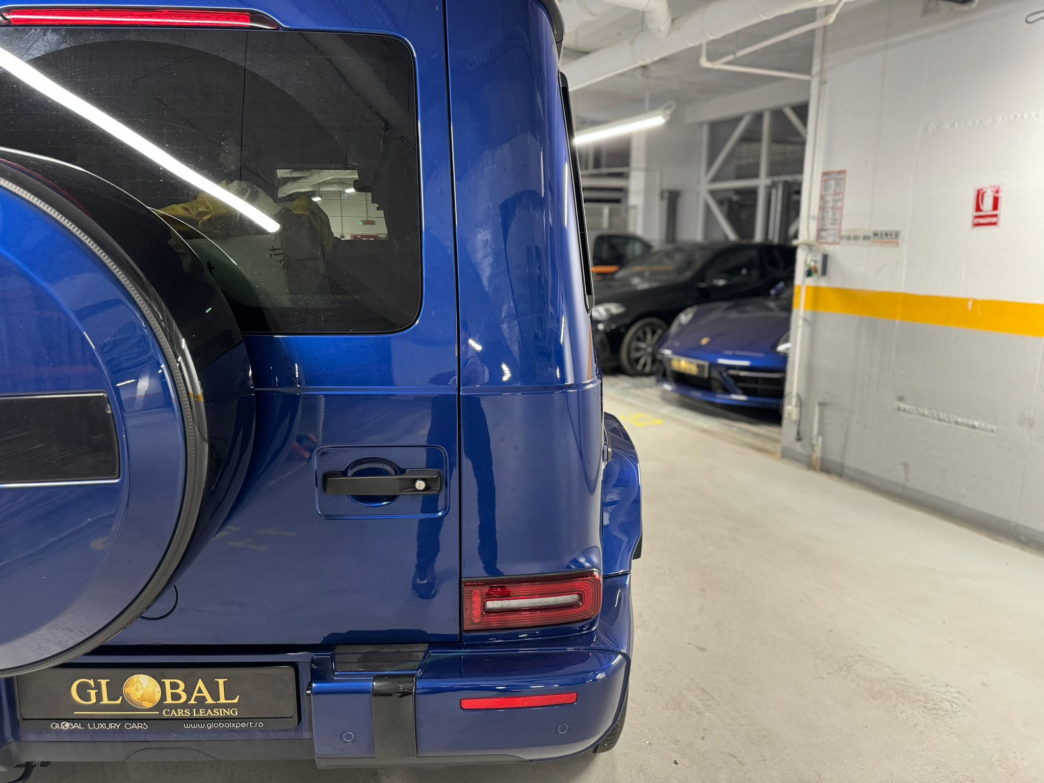 Mercedes-Benz G350 AMG 4MATIC - imagine 10