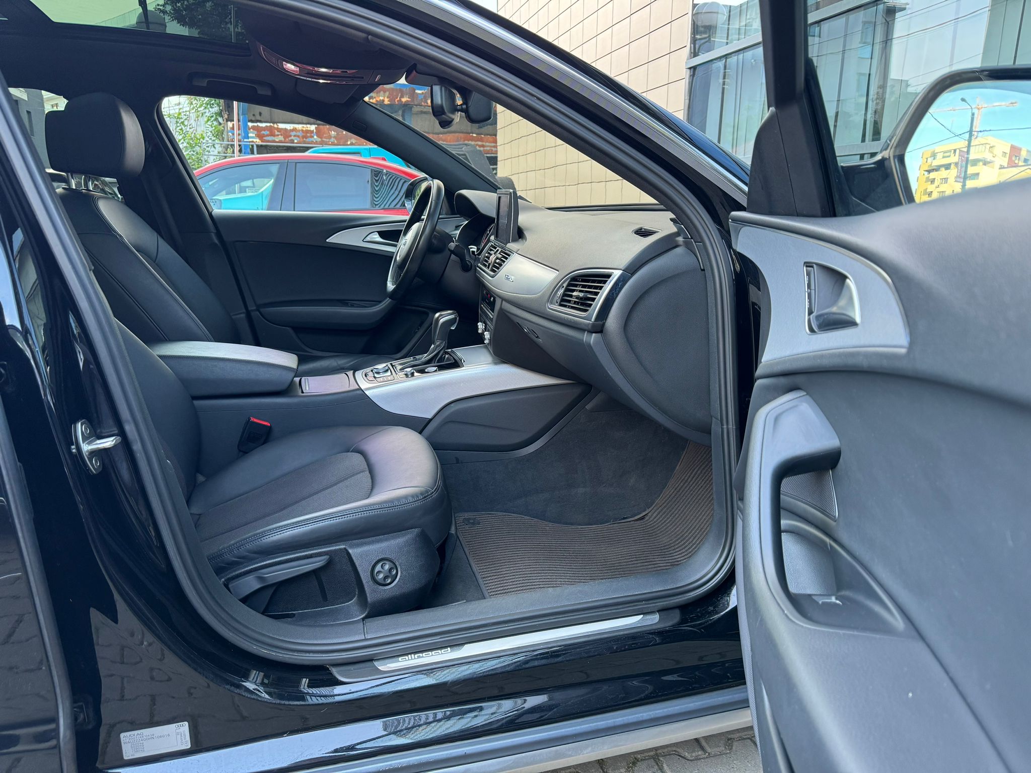 Audi A6 3.0TDI Allroad Quattro - imagine 18