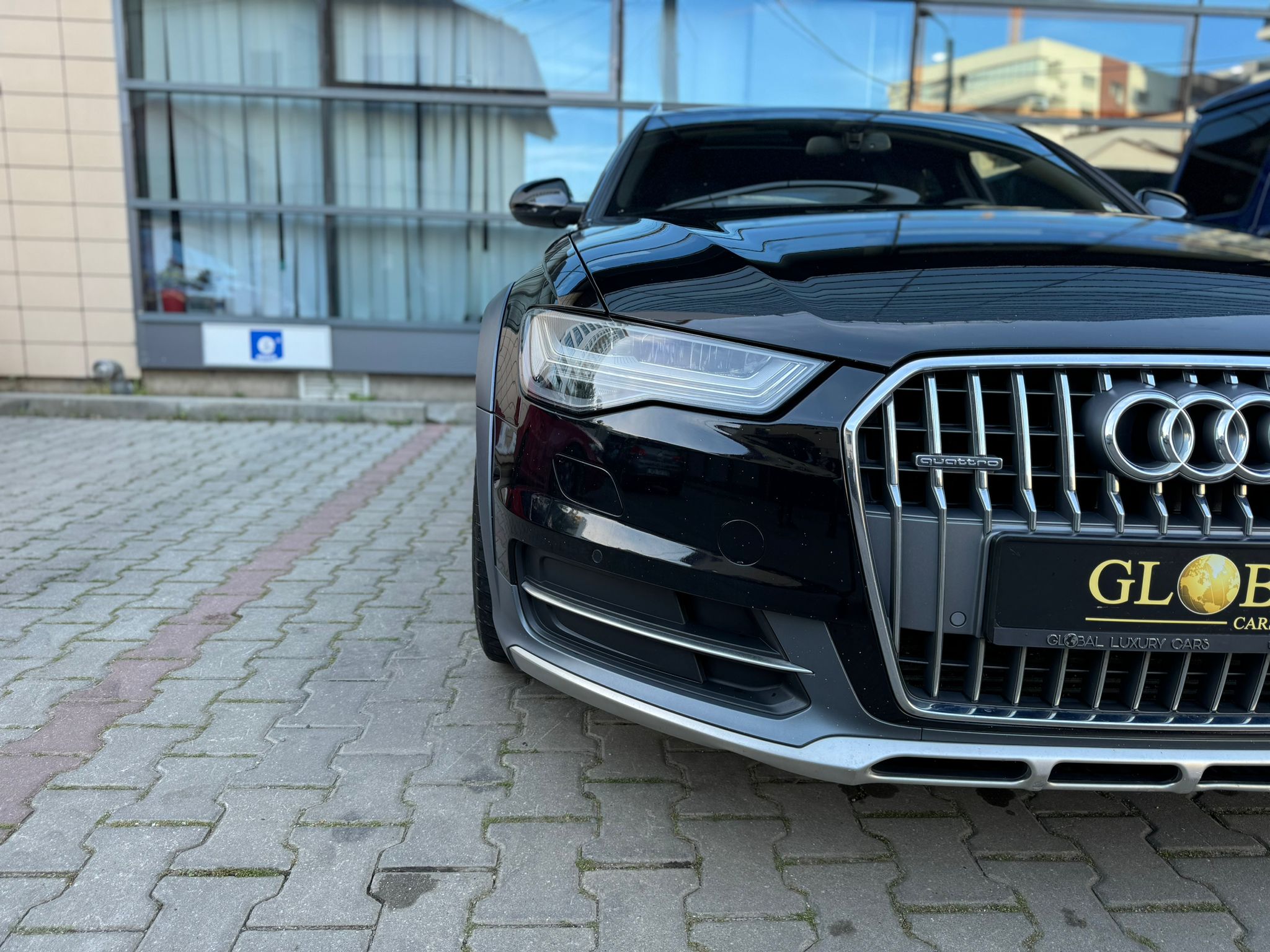Audi A6 3.0TDI Allroad Quattro - imagine 4