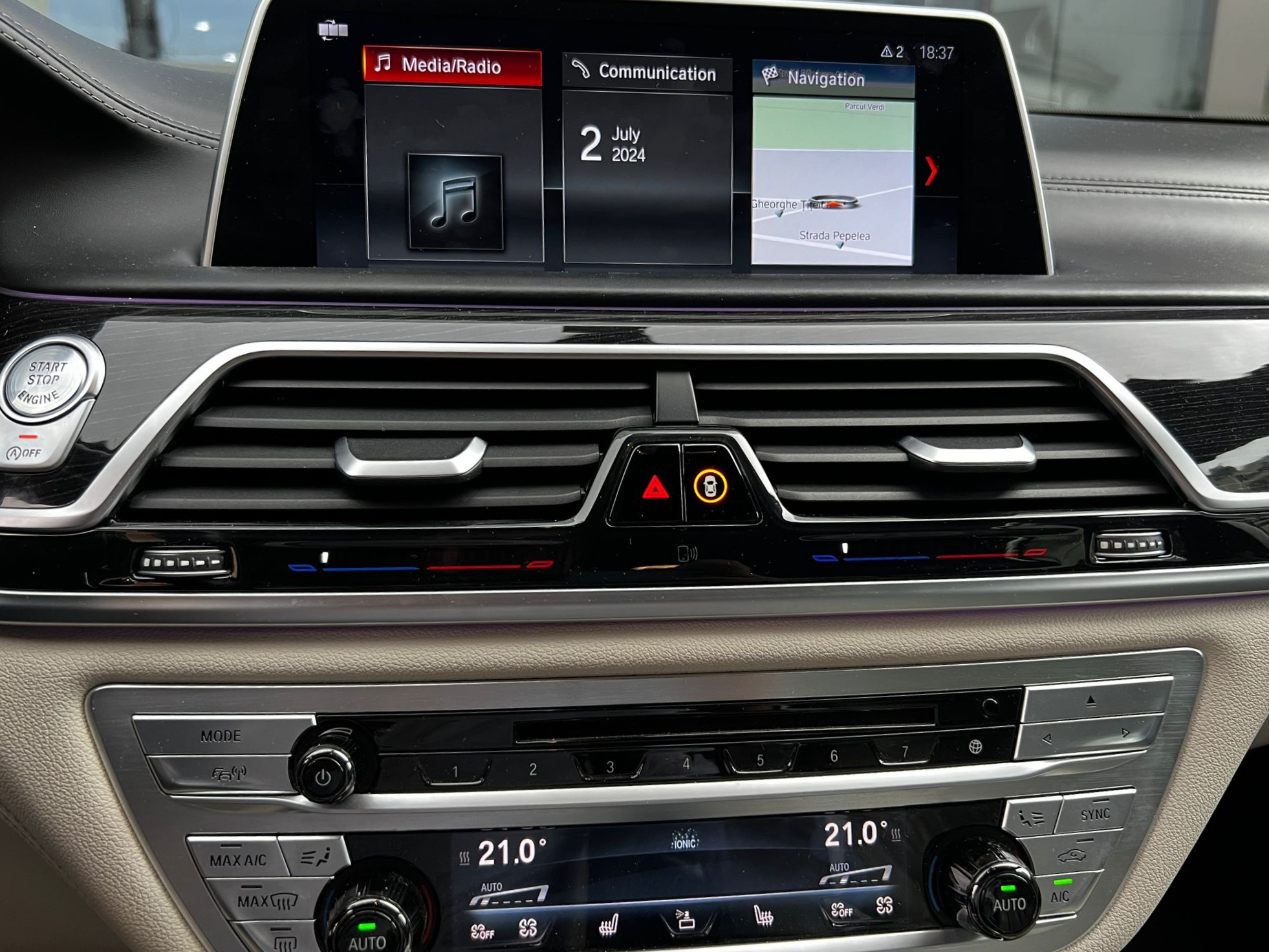 BMW 730d xDrive M-Sport - imagine 18