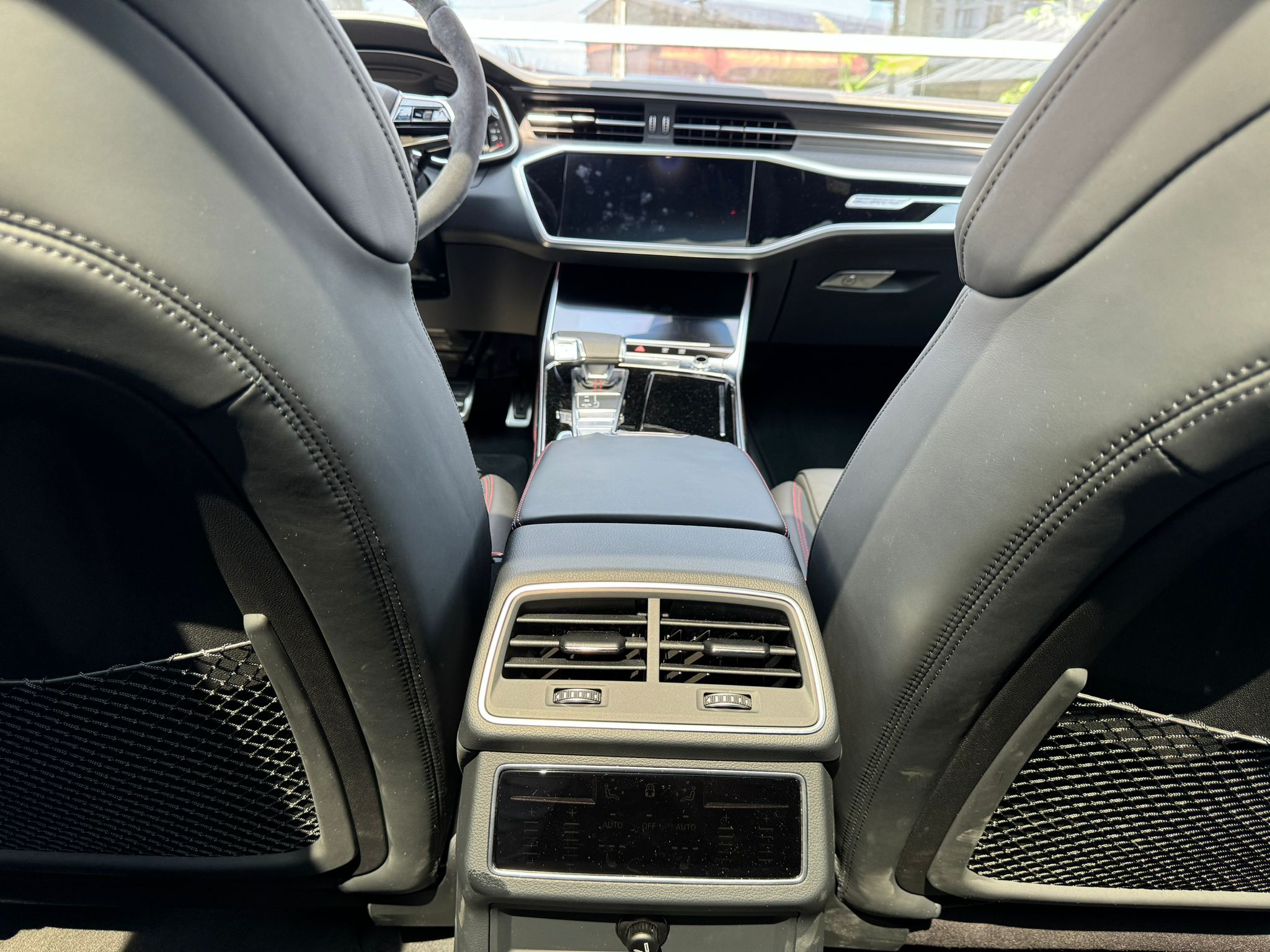 Audi RS6 Avant 4.0 TFSI Quattro - imagine 27