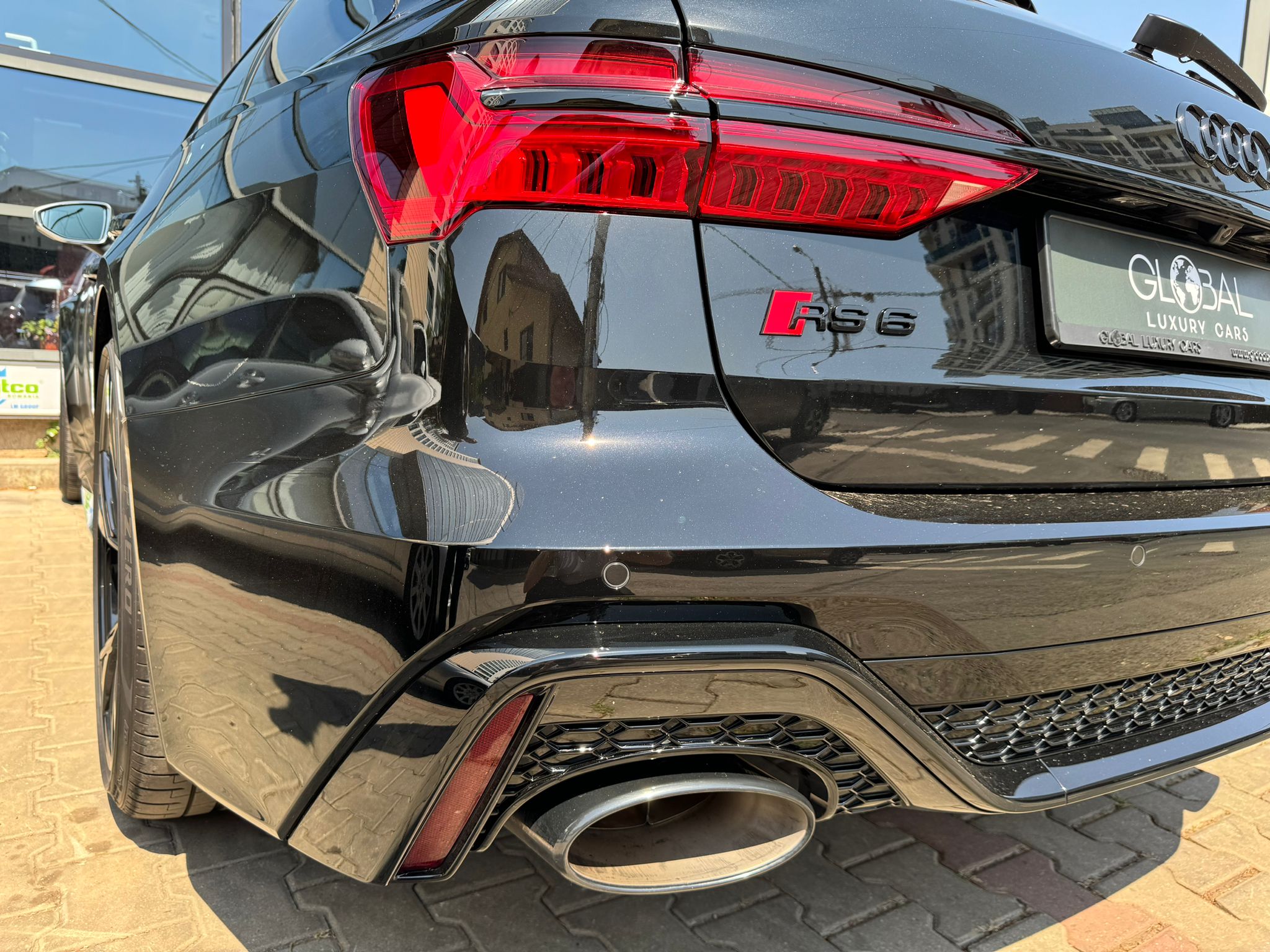 Audi RS6 Avant 4.0 TFSI Quattro - imagine 9