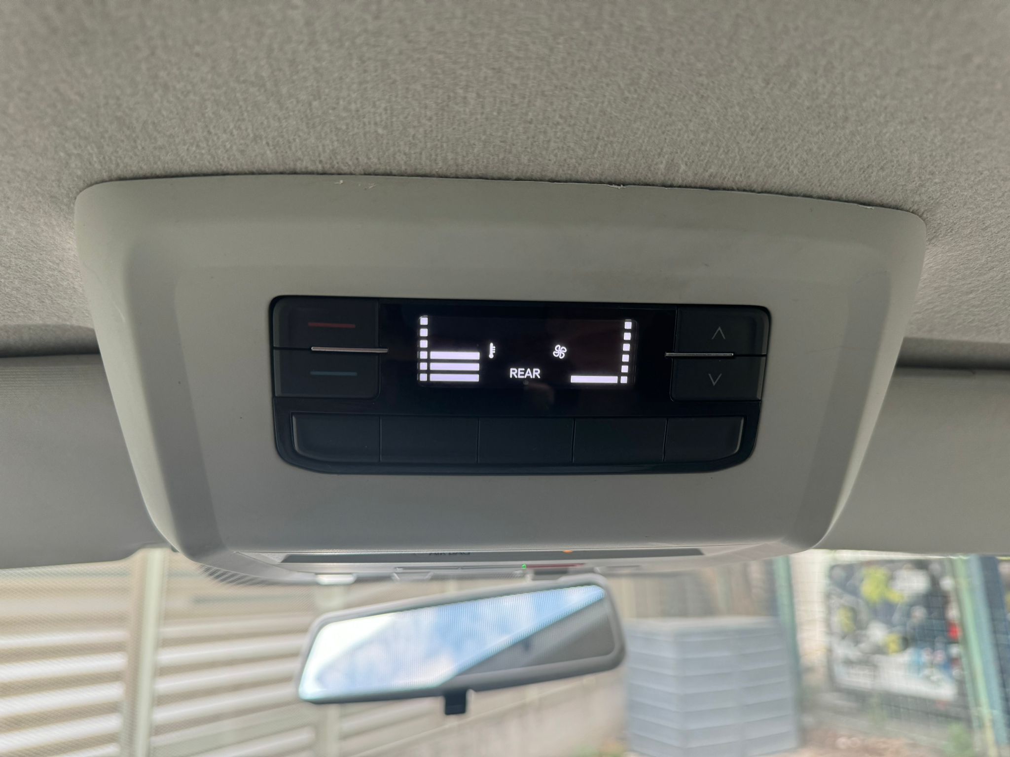 Volkswagen T6 Transporter Long - imagine 15