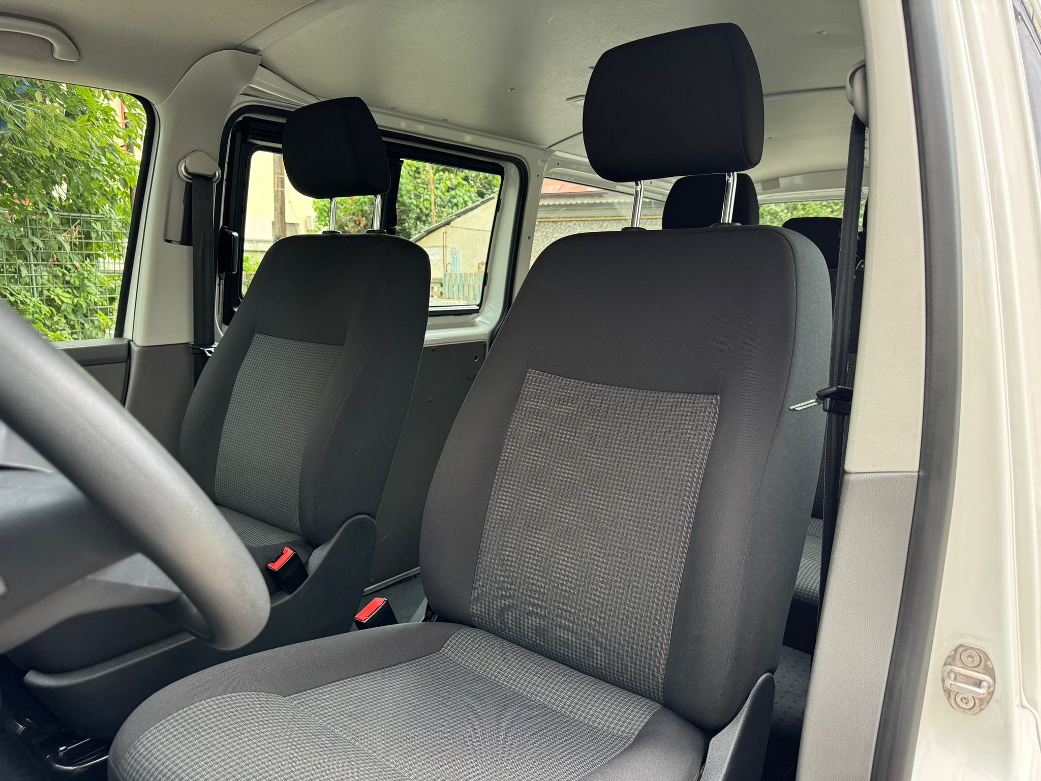 Volkswagen T6 Transporter Long - imagine 3