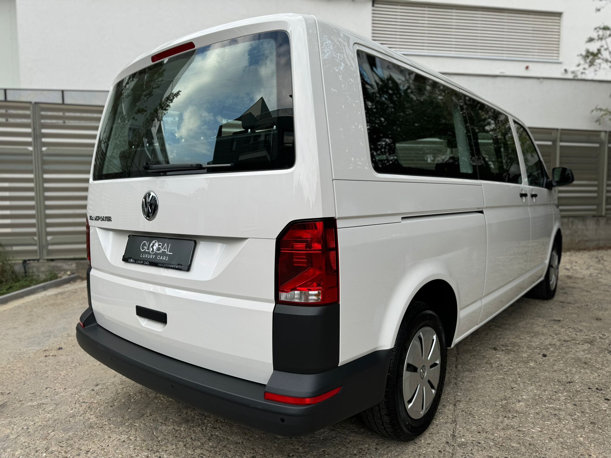 Volkswagen T6 Transporter Long - imagine 7