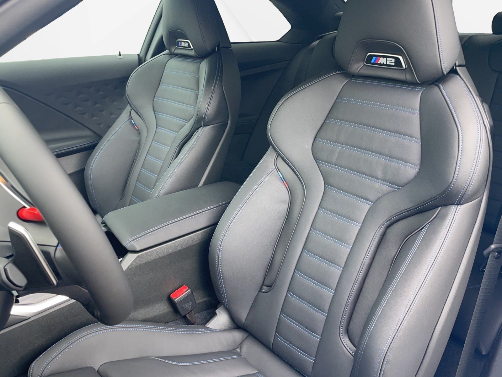 BMW M2 Coupé M-Sport - imagine 3