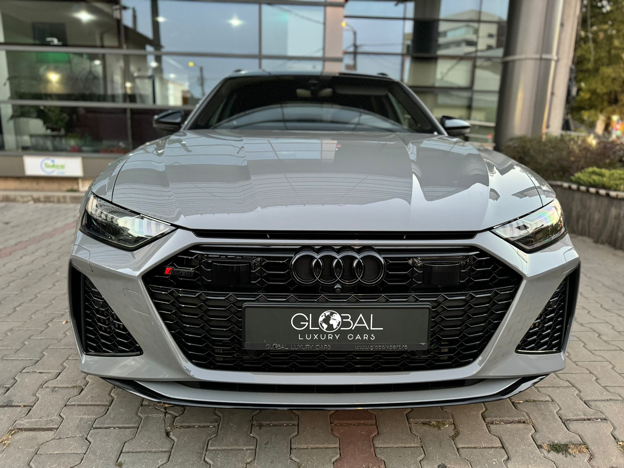 Audi RS6 Avant 4.0 TFSI Quattro - imagine 5