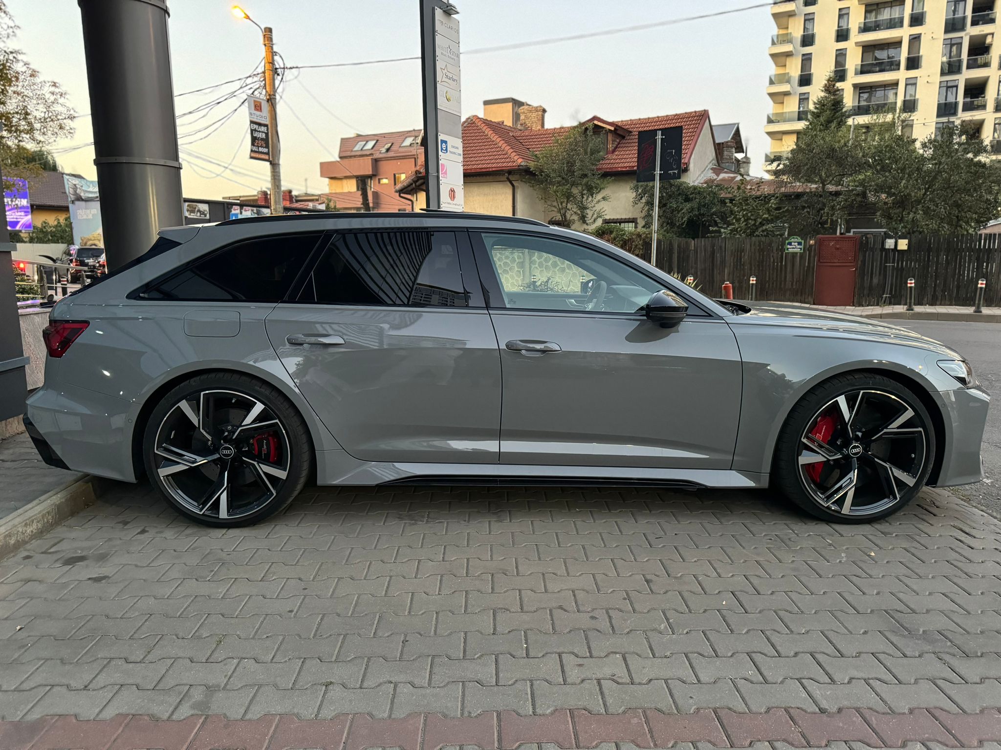 Audi RS6 Avant 4.0 TFSI Quattro - imagine 11