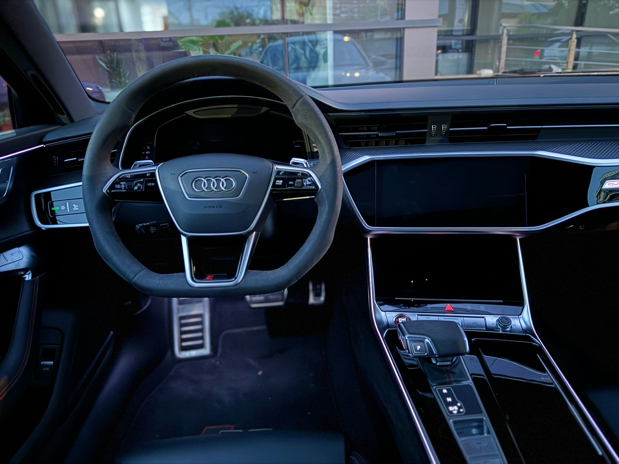 Audi RS6 Avant 4.0 TFSI Quattro - imagine 16