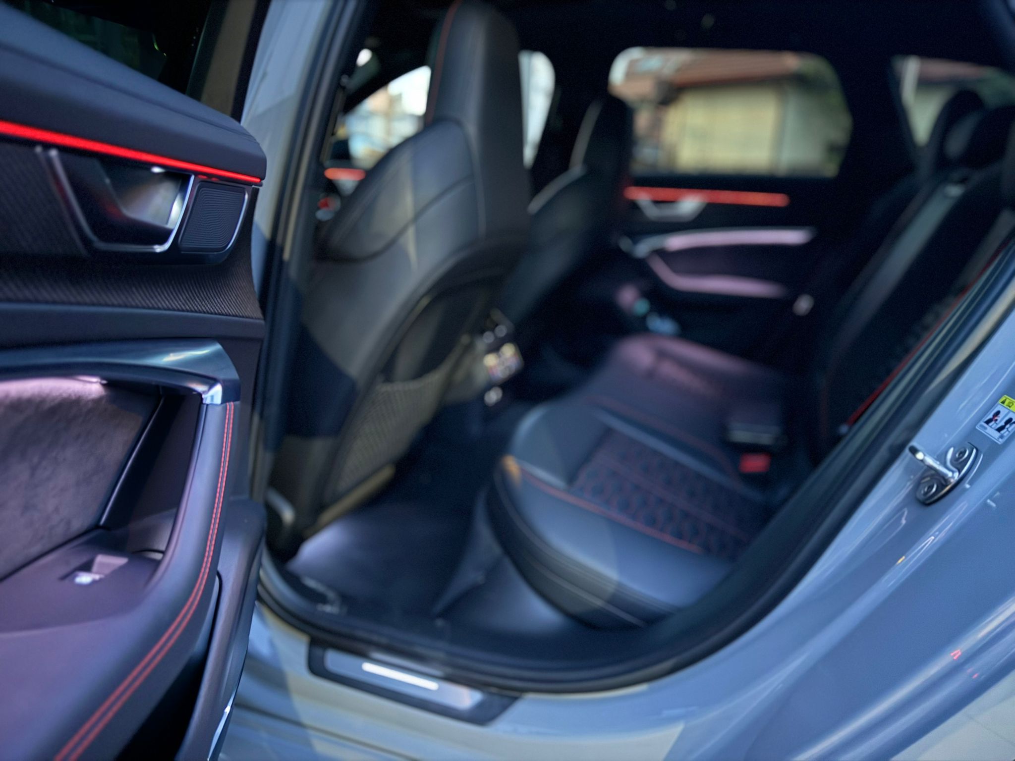 Audi RS6 Avant 4.0 TFSI Quattro - imagine 24