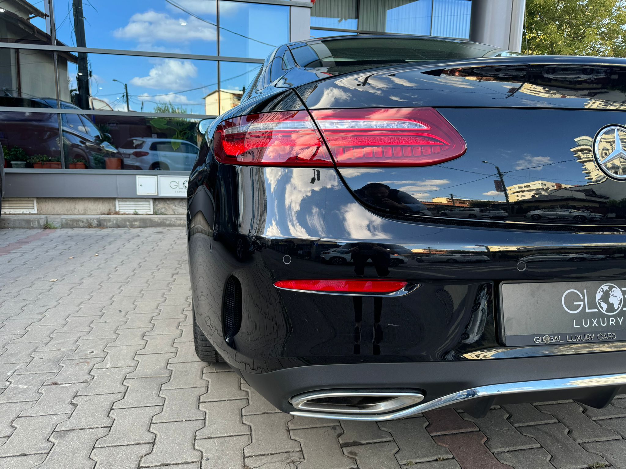 Mercedes-Benz E200 AMG Line 4M - imagine 9