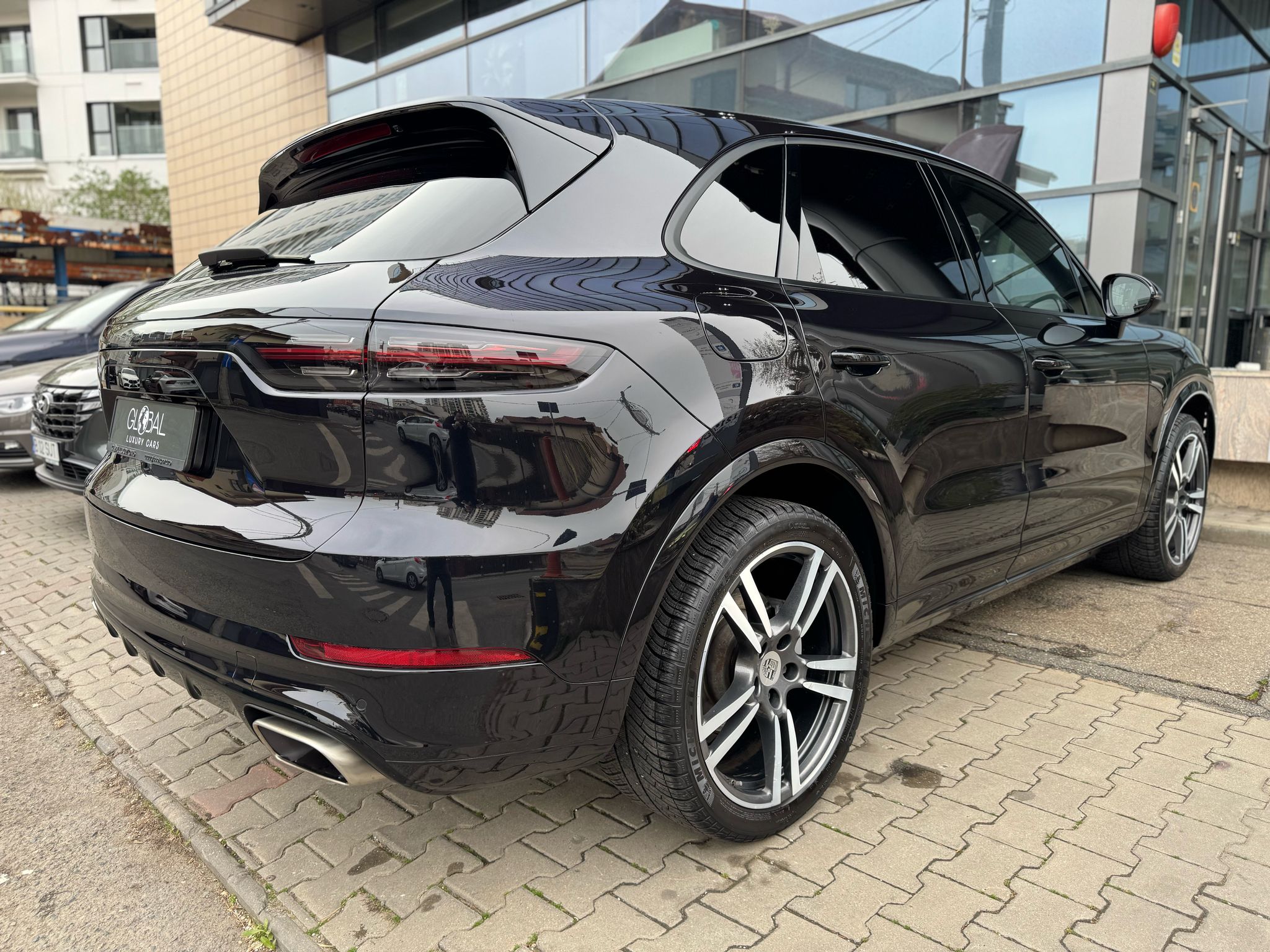 Porsche Cayenne V6 - imagine 10