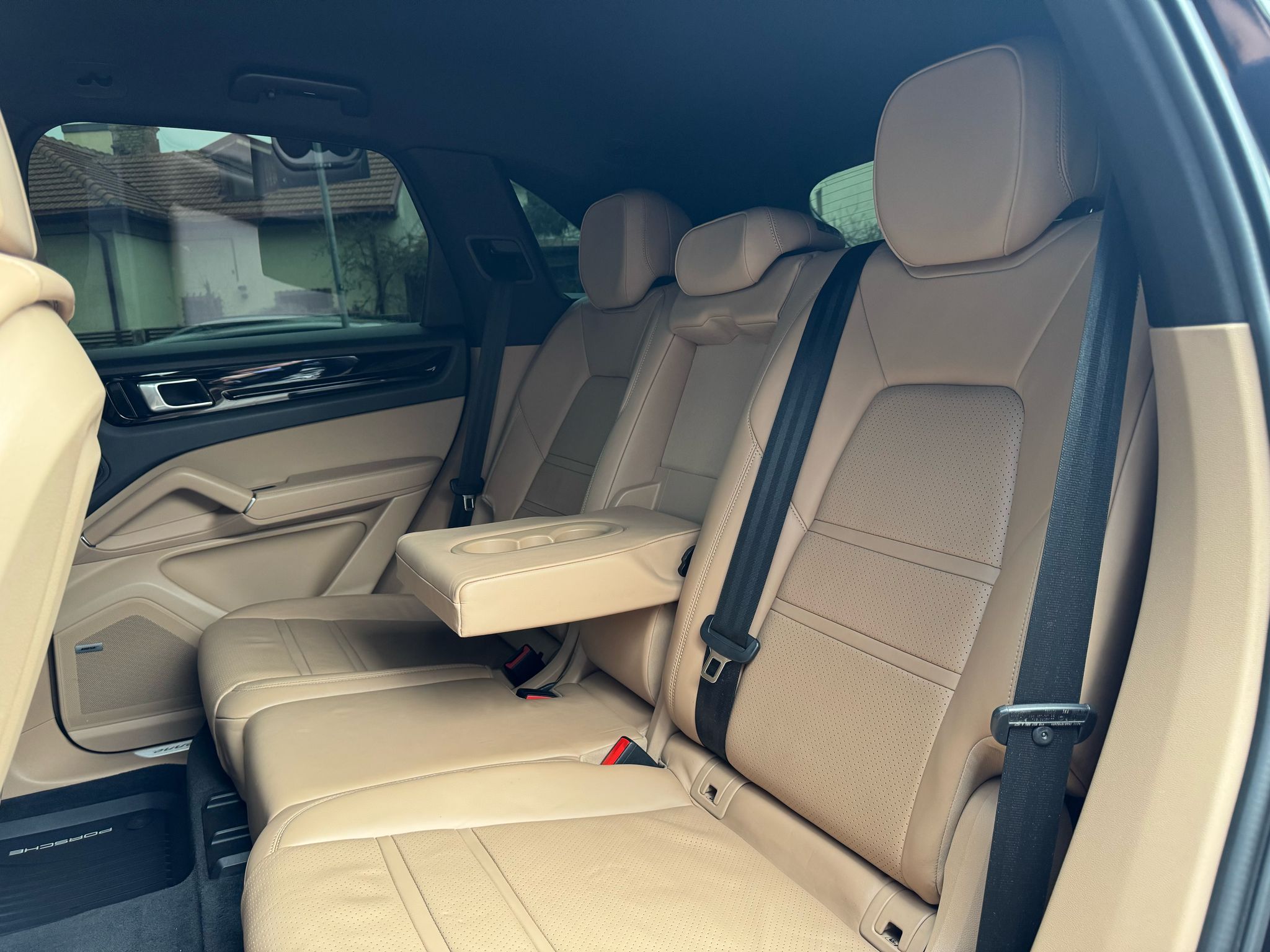 Porsche Cayenne V6 - imagine 24