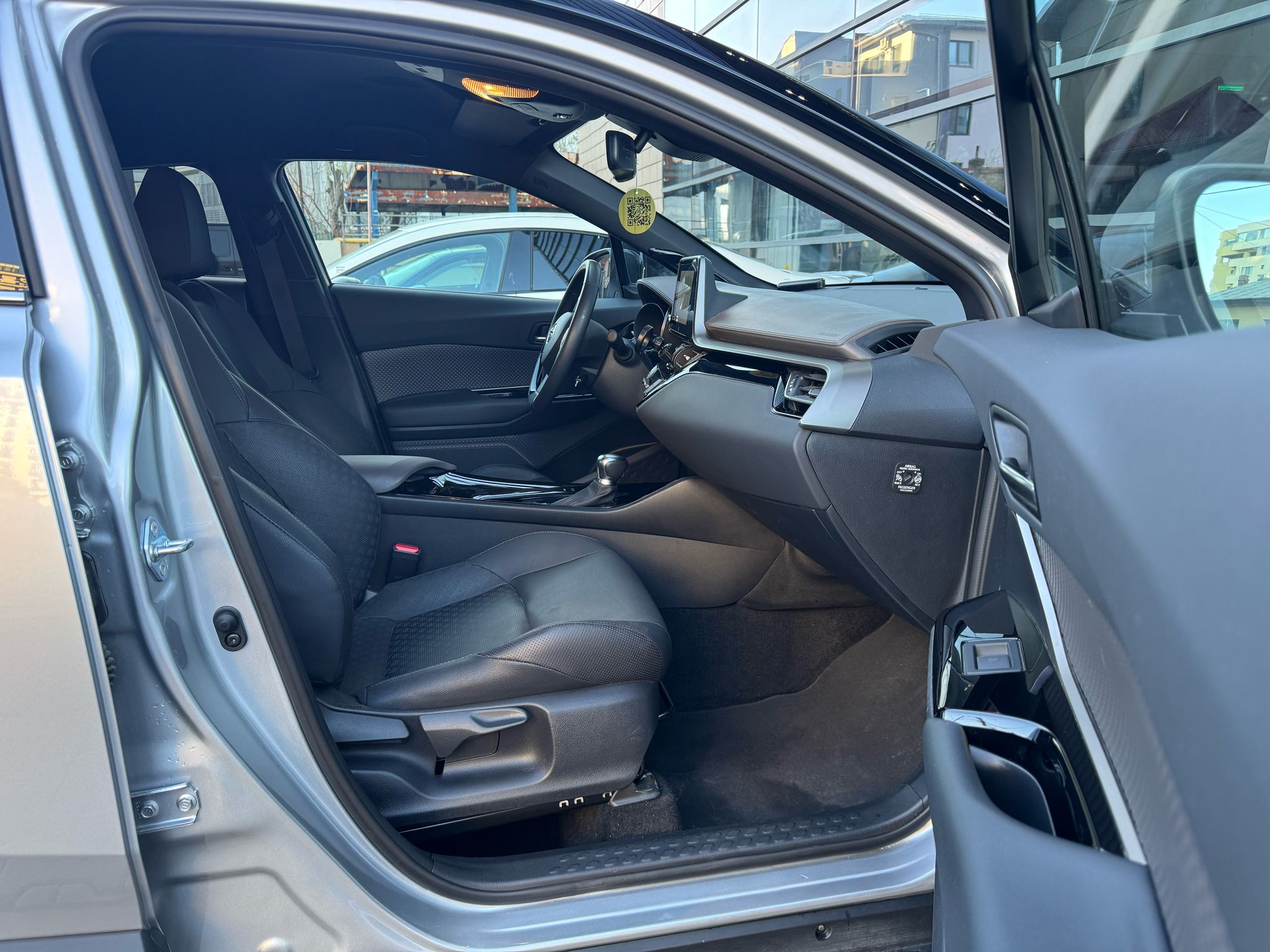 Toyota C-HR Classy Hybrid - imagine 22